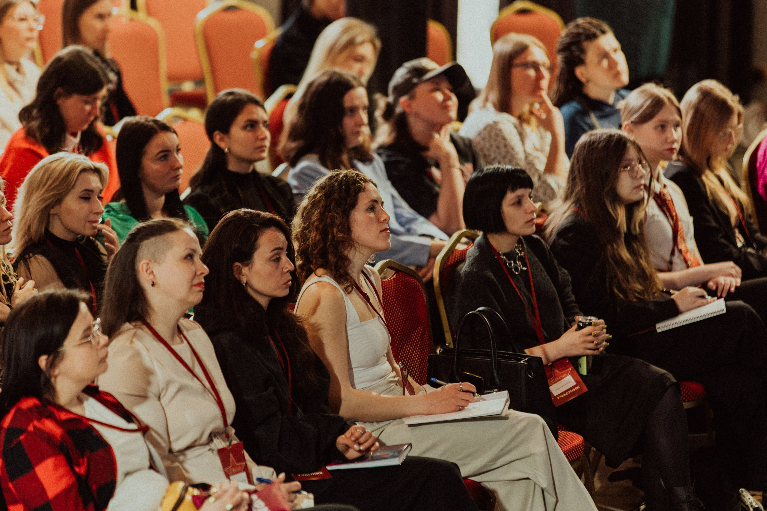 CBcon. Фотограф анималист в Москве Майорова Евгения