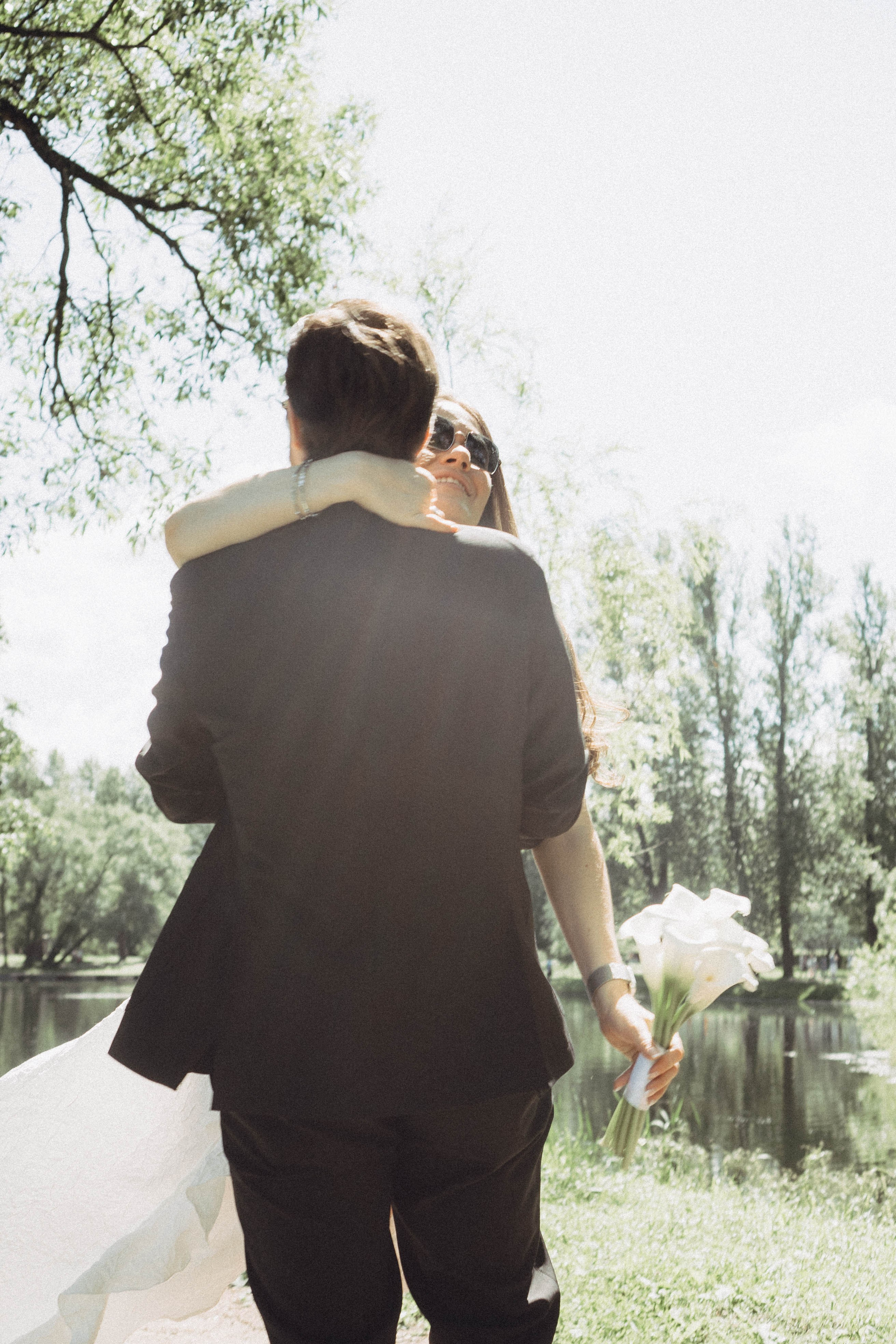 СВАДЕБНАЯ СЬЕМКА В ПАРКЕ ПОБЕДЫ И ПРОГУЛКА ПО МОСКОВСКОМУ ПРОСПЕКТУ. Профессиональный фотограф, Санкт-Петербург — Виктория Богомолова