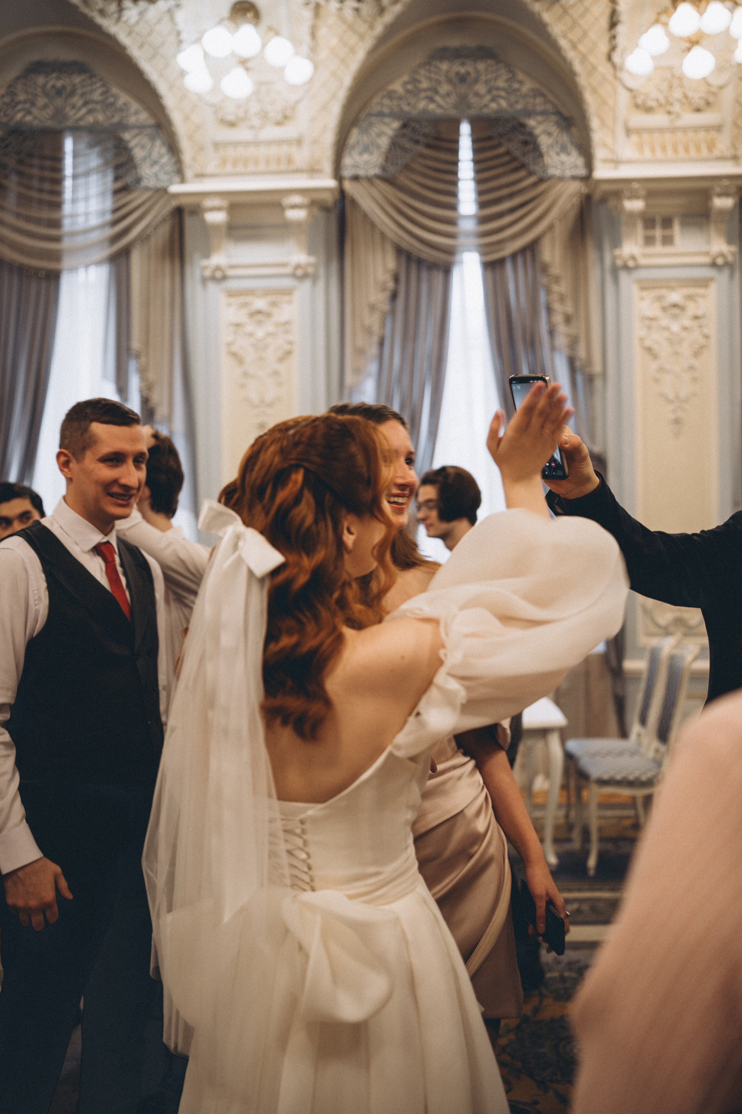 СВАДЕБНАЯ СЬЕМКА ВО ВТОРОМ ДВОРЦЕ С ГОСТЯМИ И ПРОГУЛКА В ТАВРИЧЕСКОМ САДУ. Профессиональный фотограф, Санкт-Петербург — Виктория Богомолова