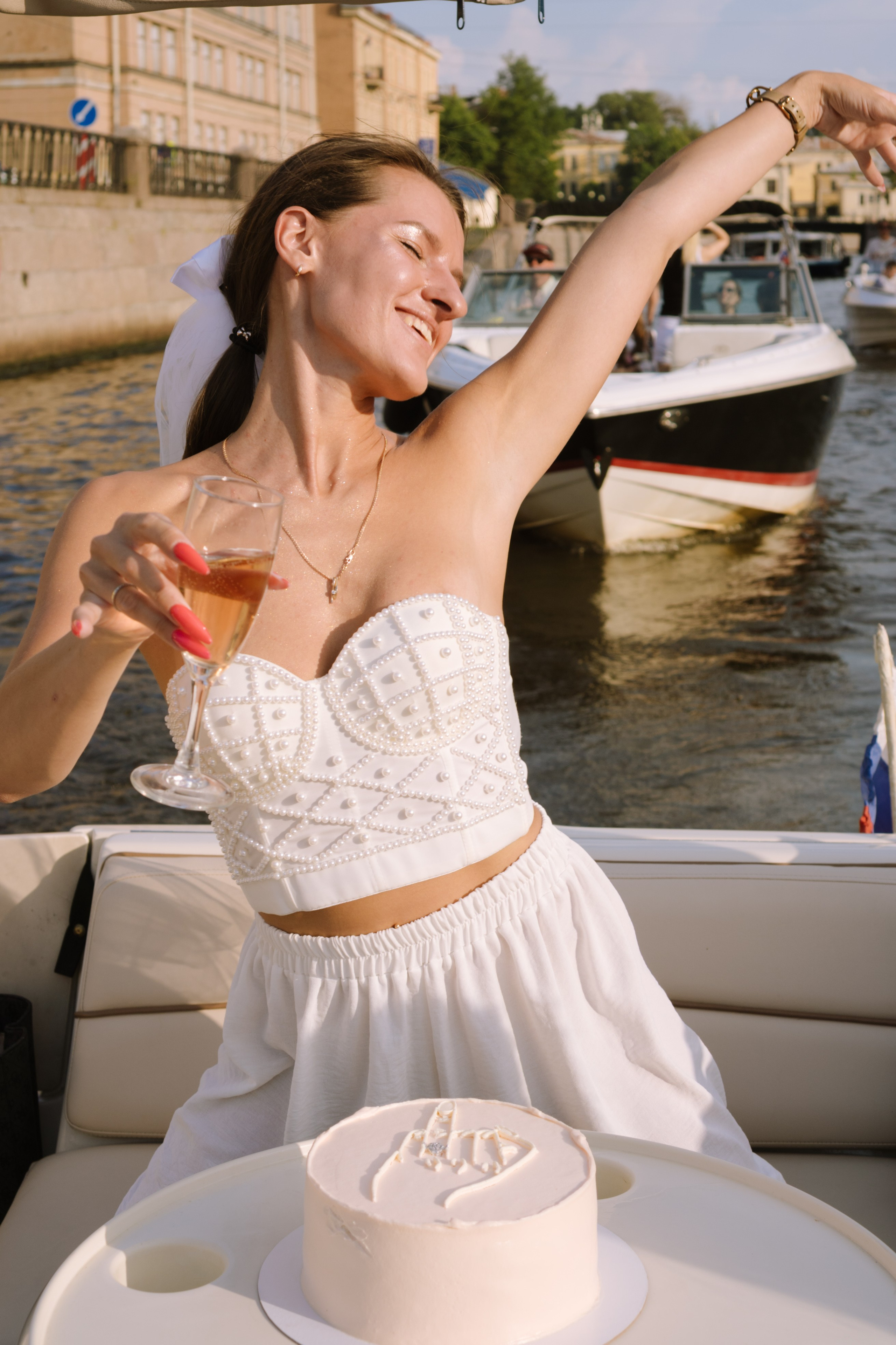 ДЕВИЧНИК НА КАТЕРЕ. Профессиональный фотограф, Санкт-Петербург — Виктория Богомолова