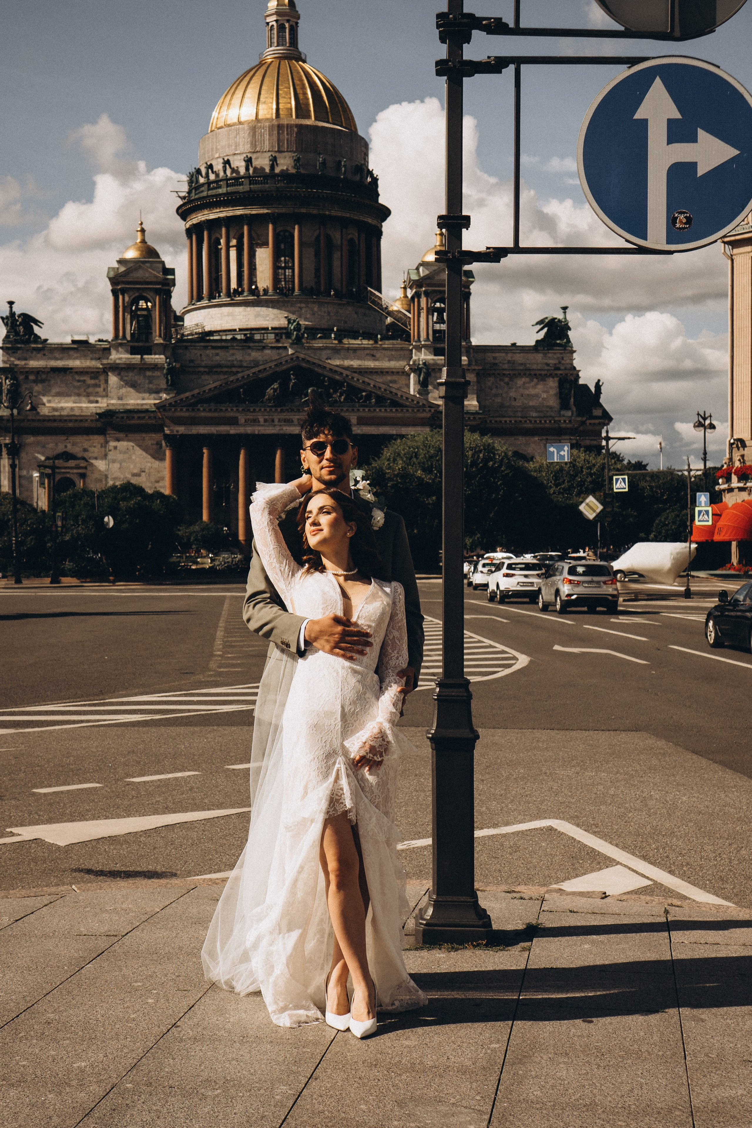 СВАДЕБНАЯ ПРОГУЛКА ВОЗЕ ИСАИКЕВСКОГО СОБОРА АСТОРИИ И ЗАКОНОДАЛЕТНОГО СОБРАНИЯ. Профессиональный фотограф, Санкт-Петербург — Виктория Богомолова