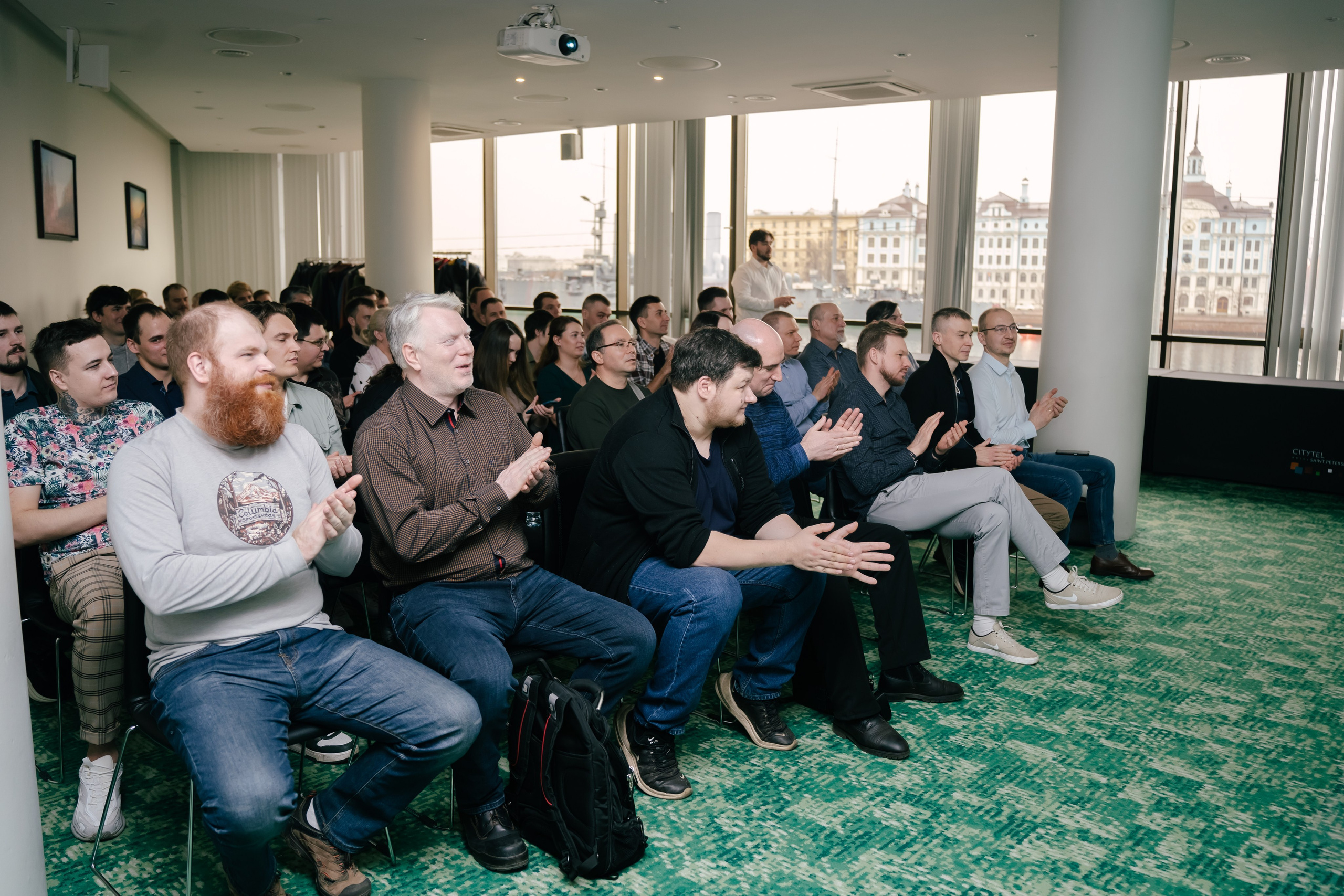 Конференция. Репортажный фотограф в Санкт-Петербурге. Фотограф на мероприятие в СПБ