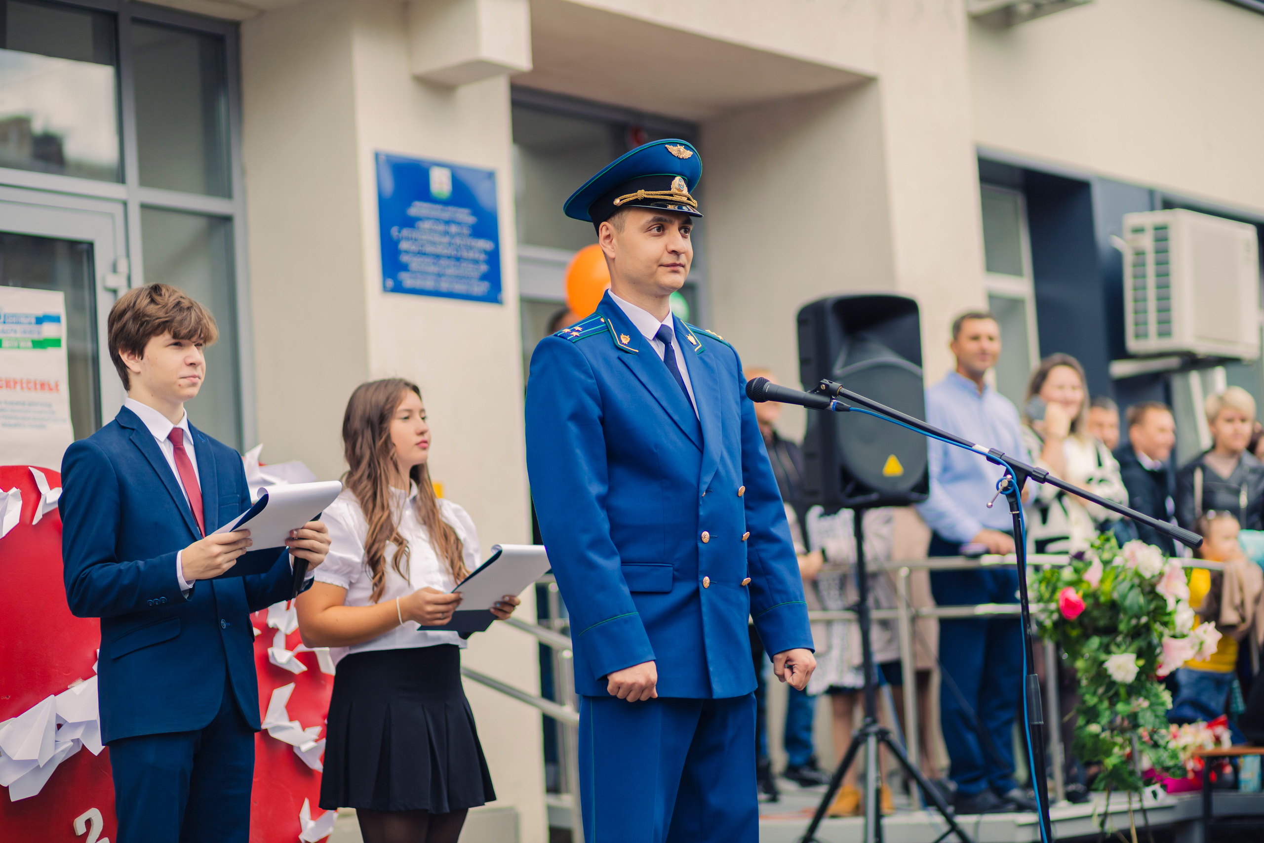 Первое сентября учеников 103 школы г. Уфы. Фотограф Каримов Виктор