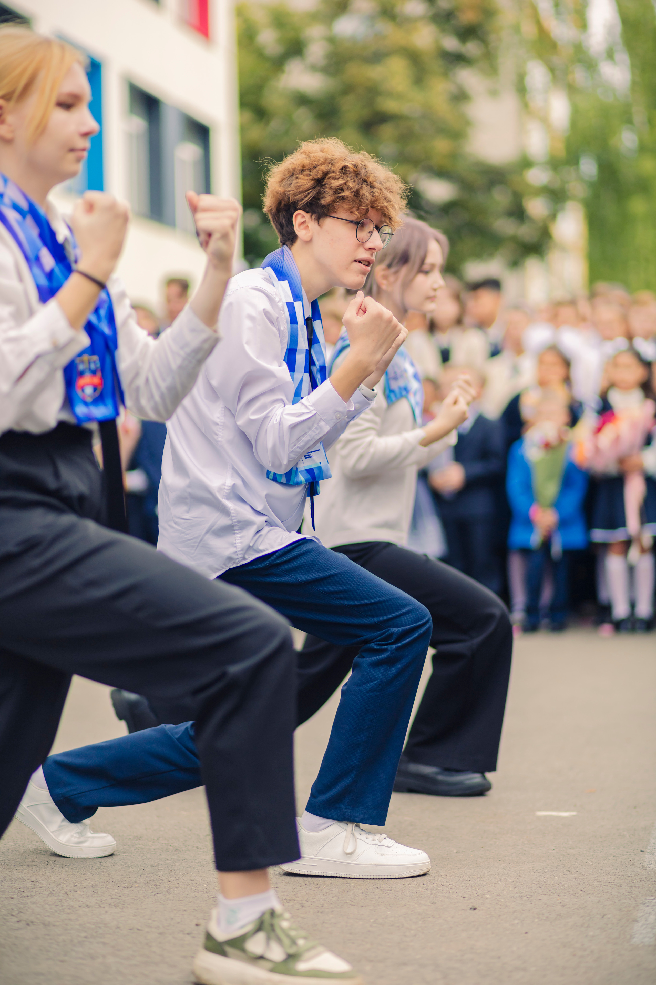 Первое сентября учеников 103 школы г. Уфы. Фотограф Каримов Виктор