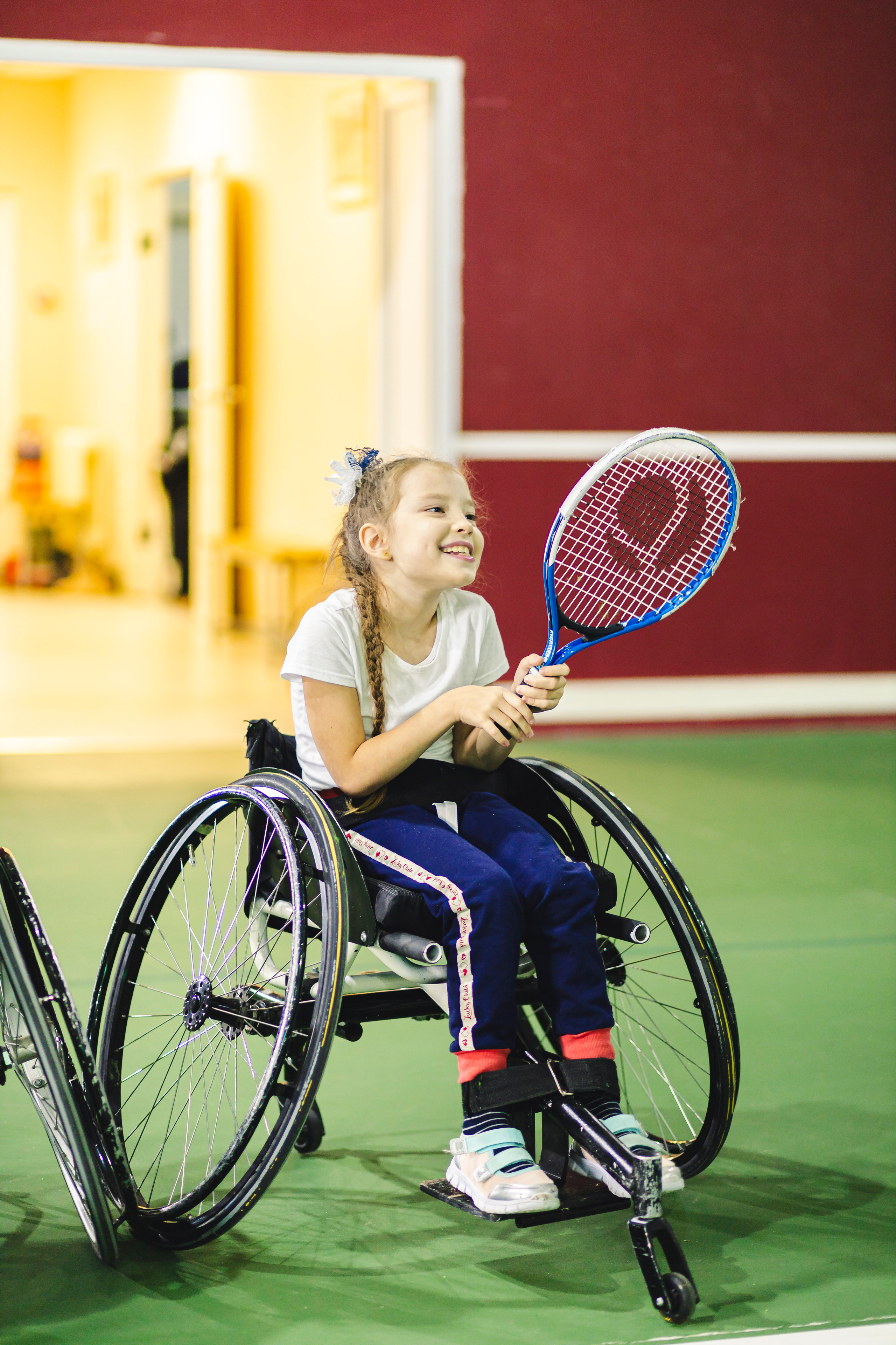 детский теннис на колясках 