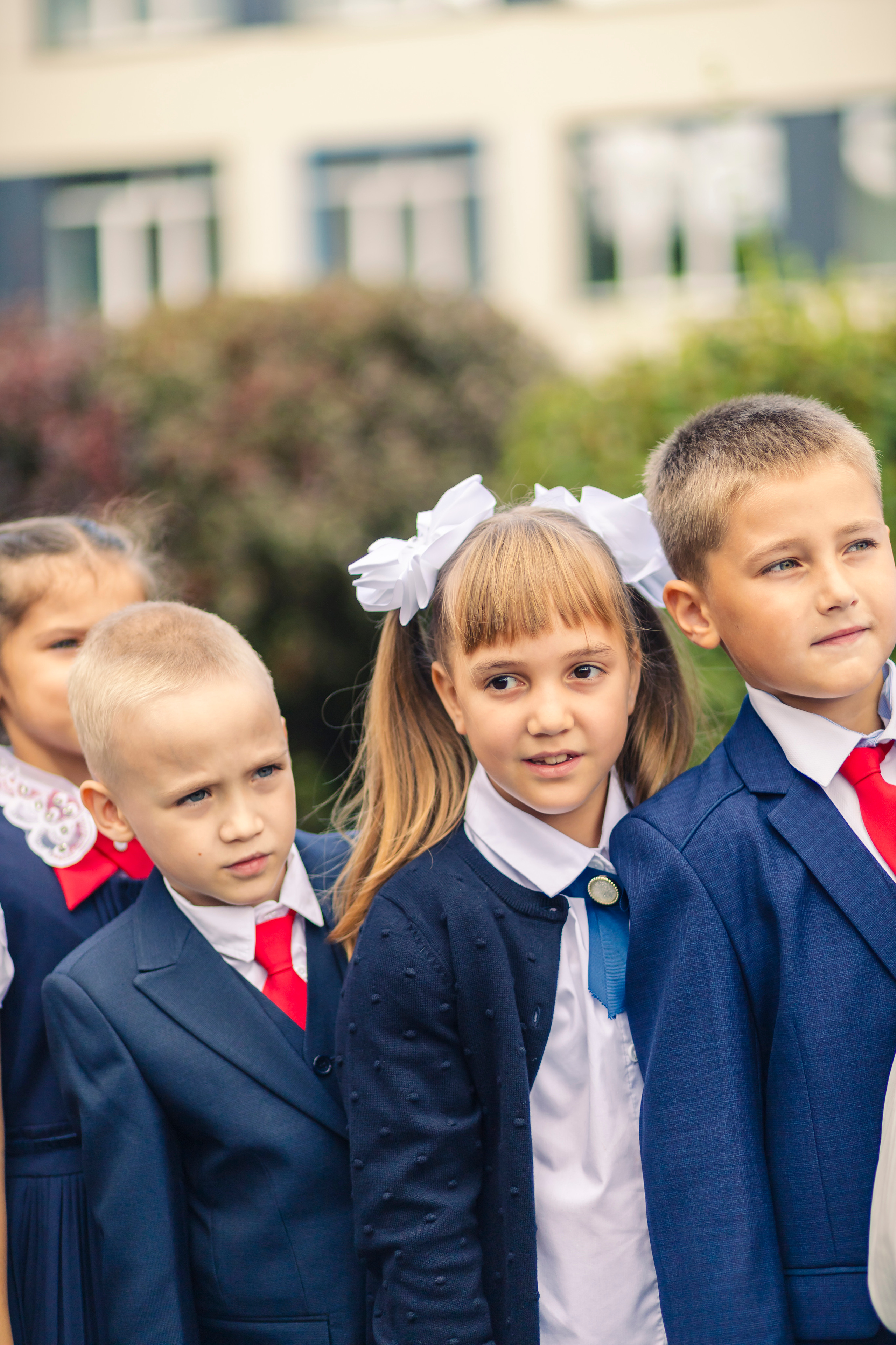 Первое сентября учеников 103 школы г. Уфы. Фотограф Каримов Виктор