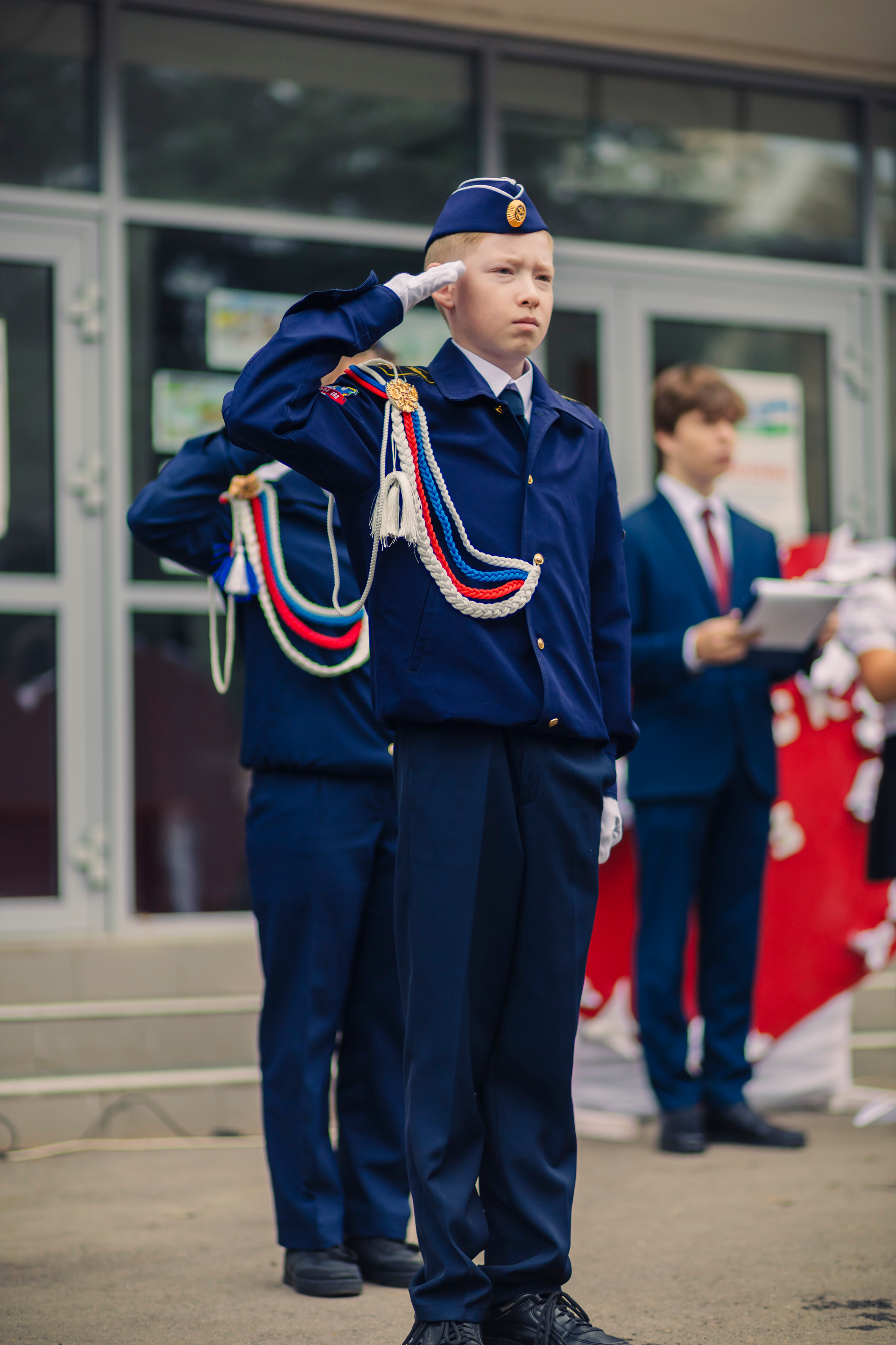 Первое сентября учеников 103 школы г. Уфы. Фотограф Каримов Виктор