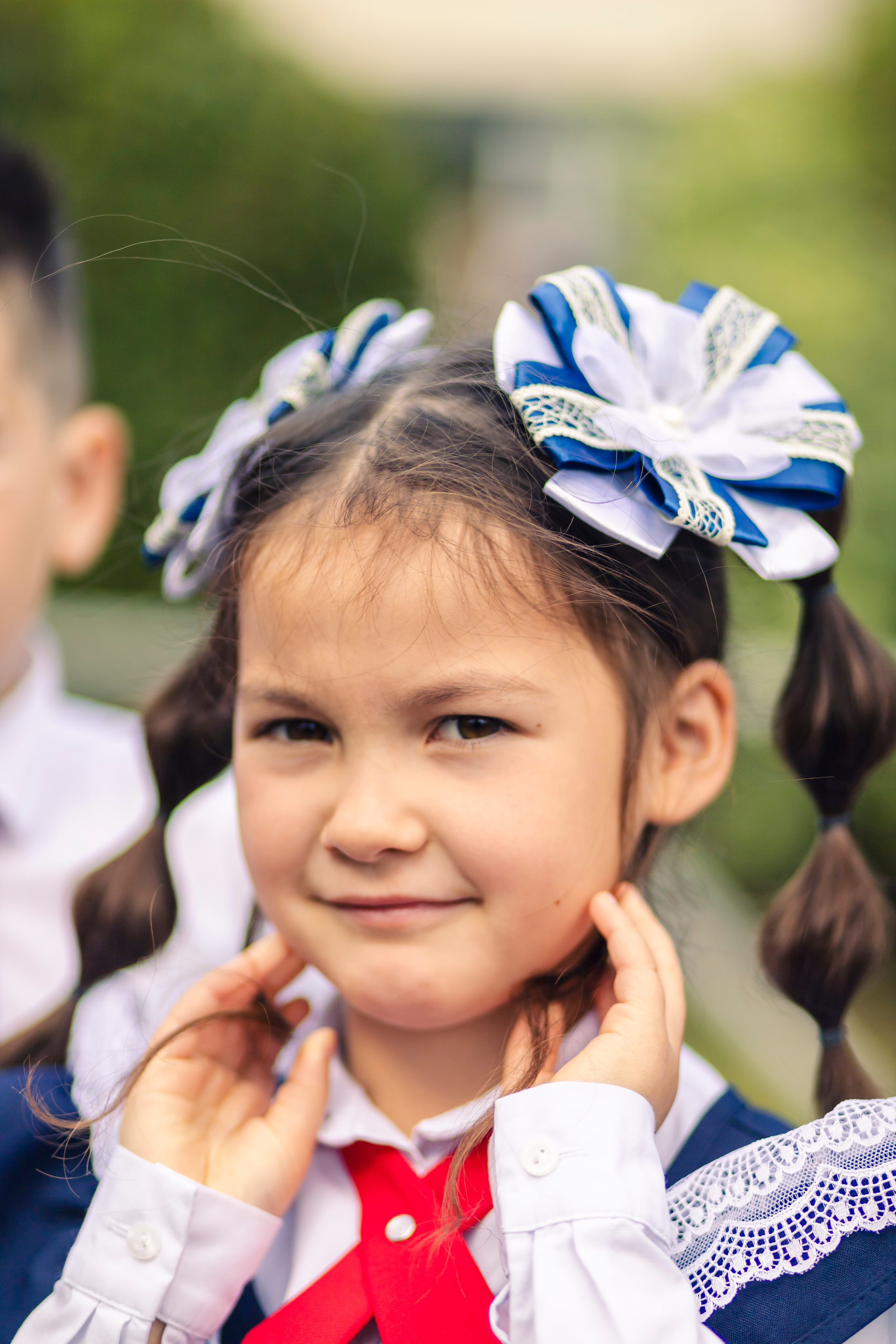 Первое сентября учеников 103 школы г. Уфы. Фотограф Каримов Виктор