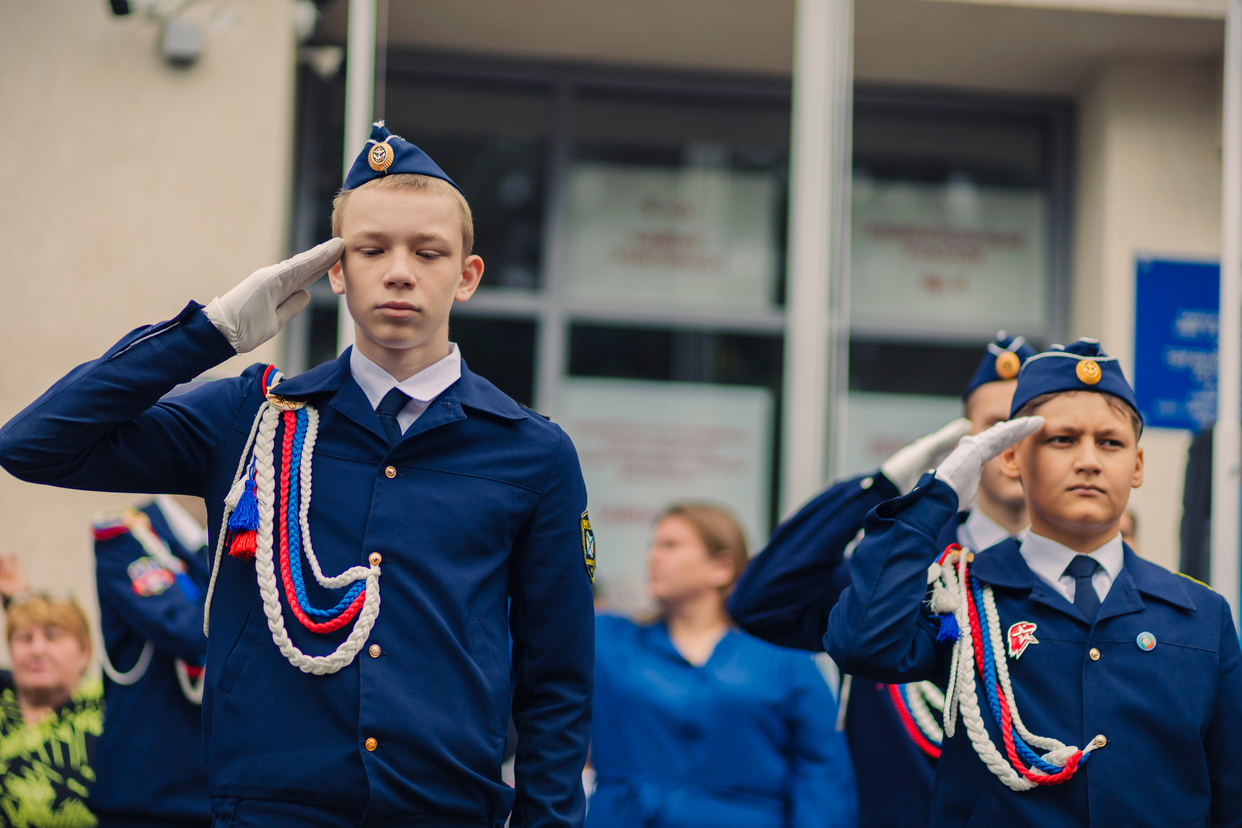 Первое сентября учеников 103 школы г. Уфы. Фотограф Каримов Виктор