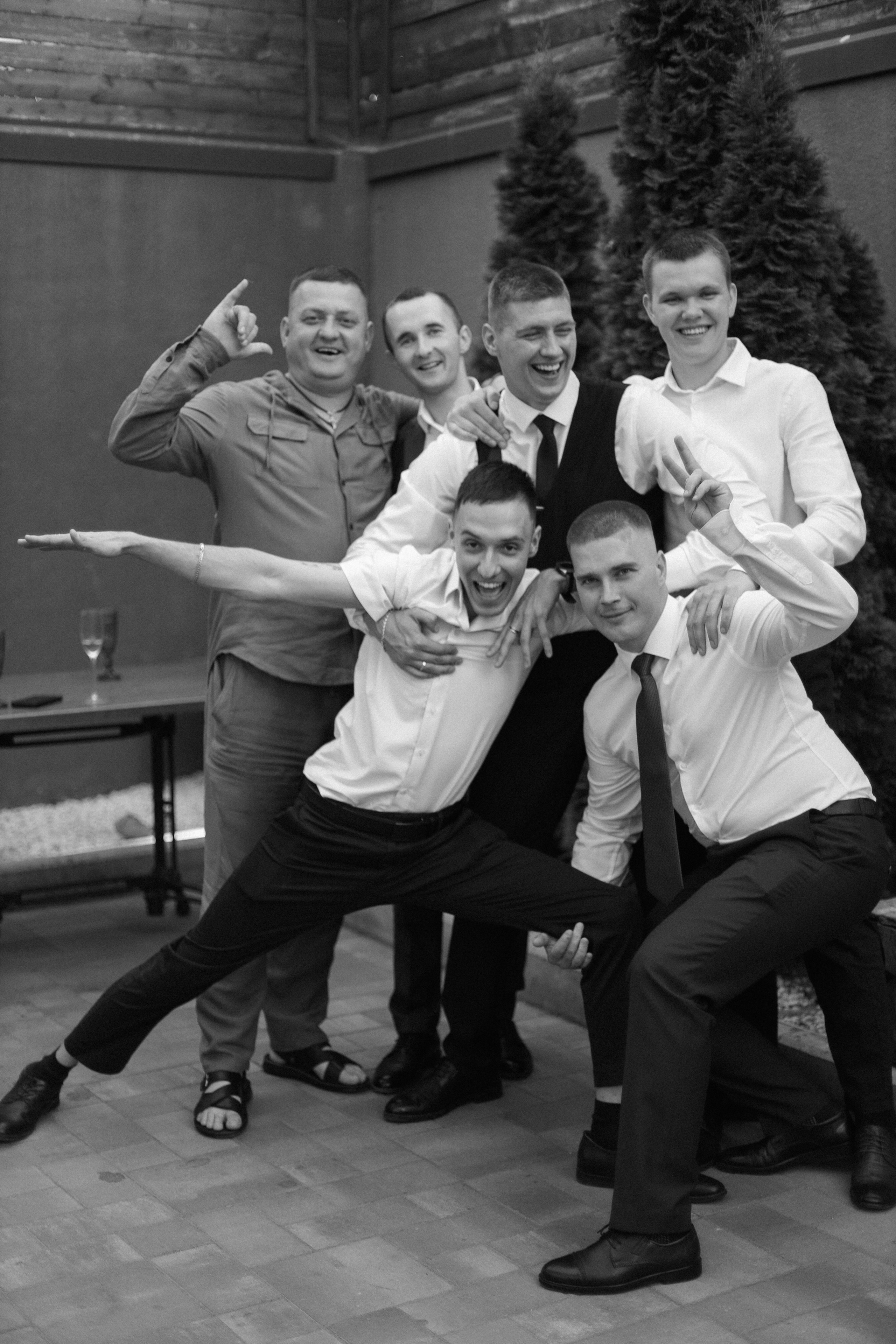 «А покажите съемку банкета)». Главная