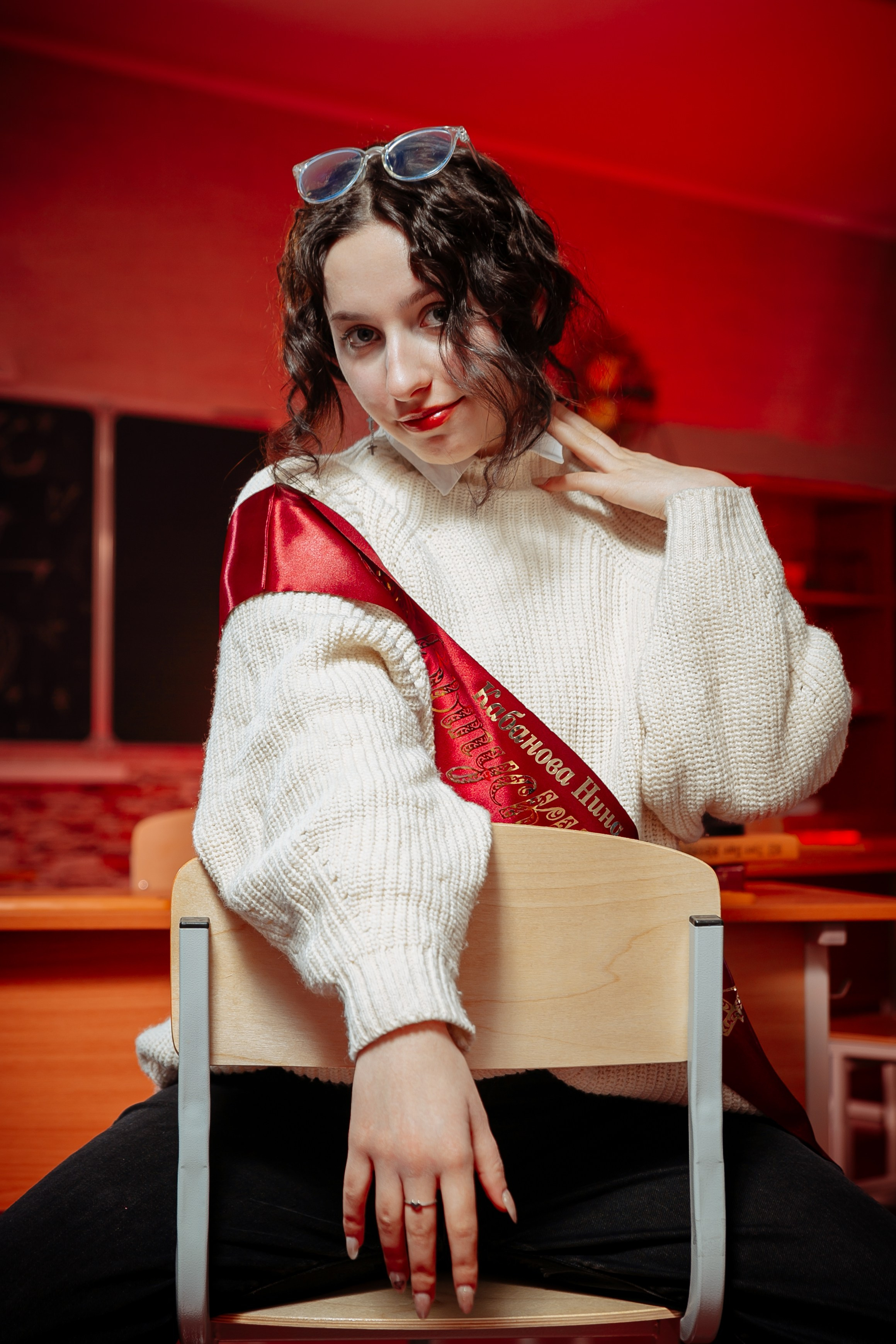 МОДЕРН. Выпускные альбомы в Донецке и ДНР. Фотограф Донецк и ДНР