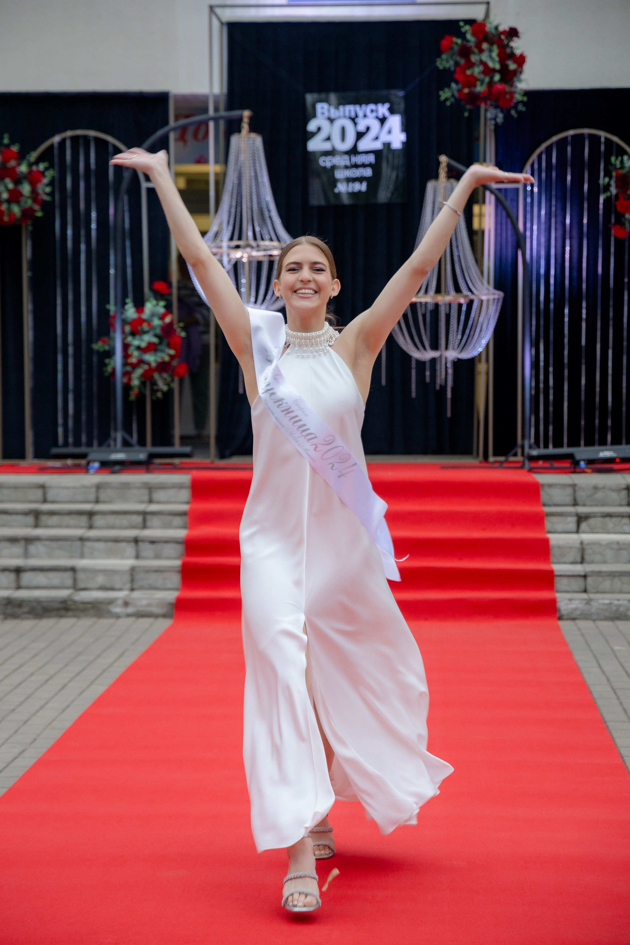 Школьный выпускной 2024 год в Соколе (Минск). Свадебный фотограф в Минске/Беларуси Сергей Спиридонов