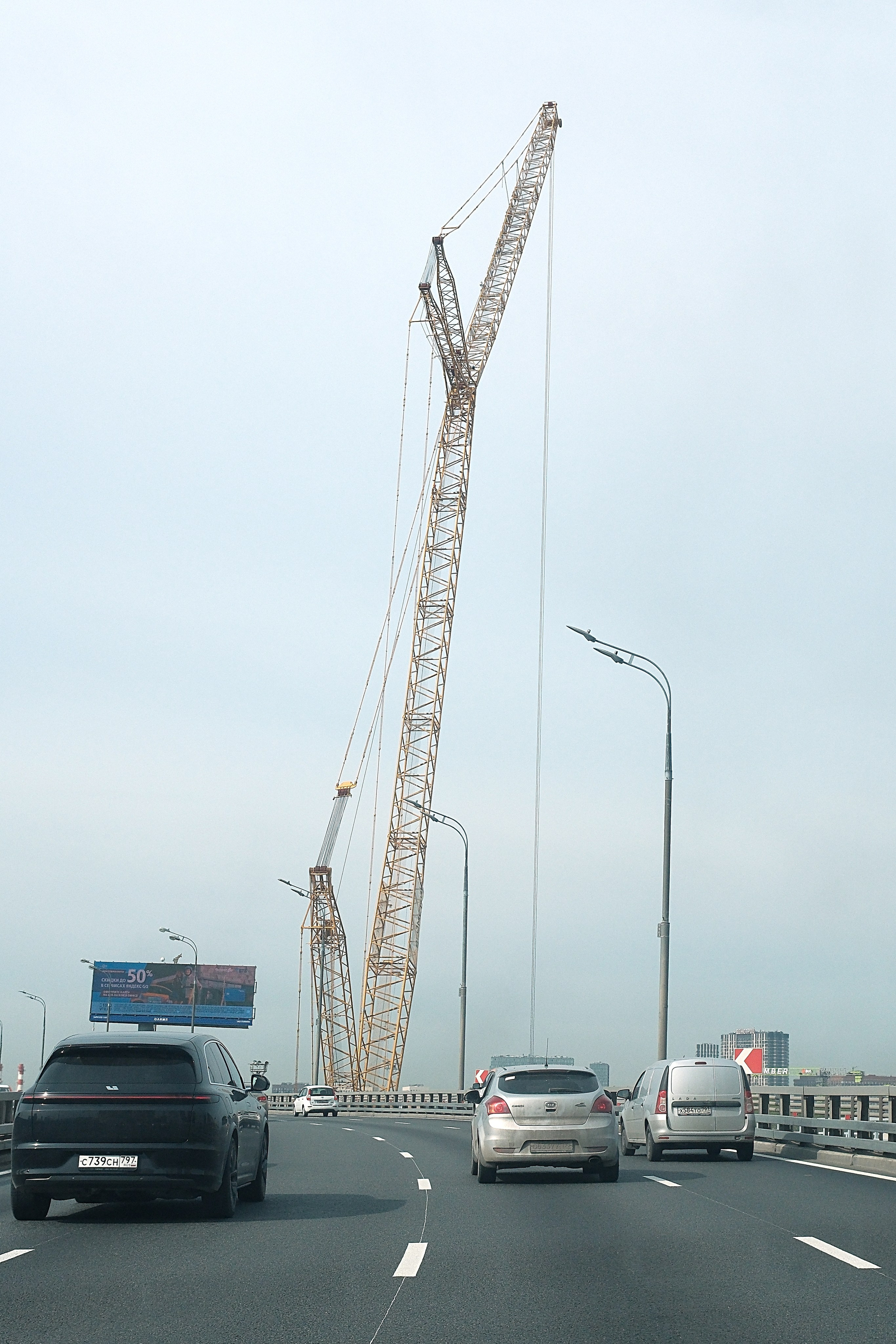 Улица, люди, жизнь…