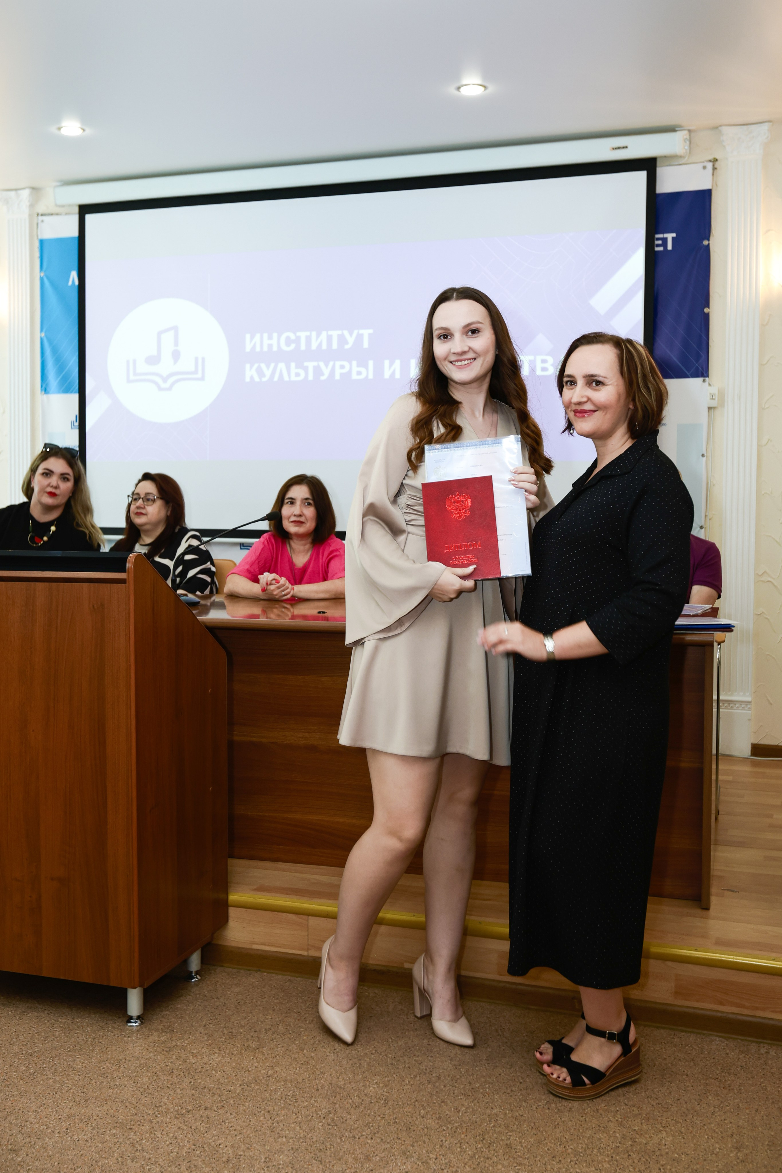 Выпускные / Вручения дипломов. Репортажный и портретный фотограф Липецк | Москва