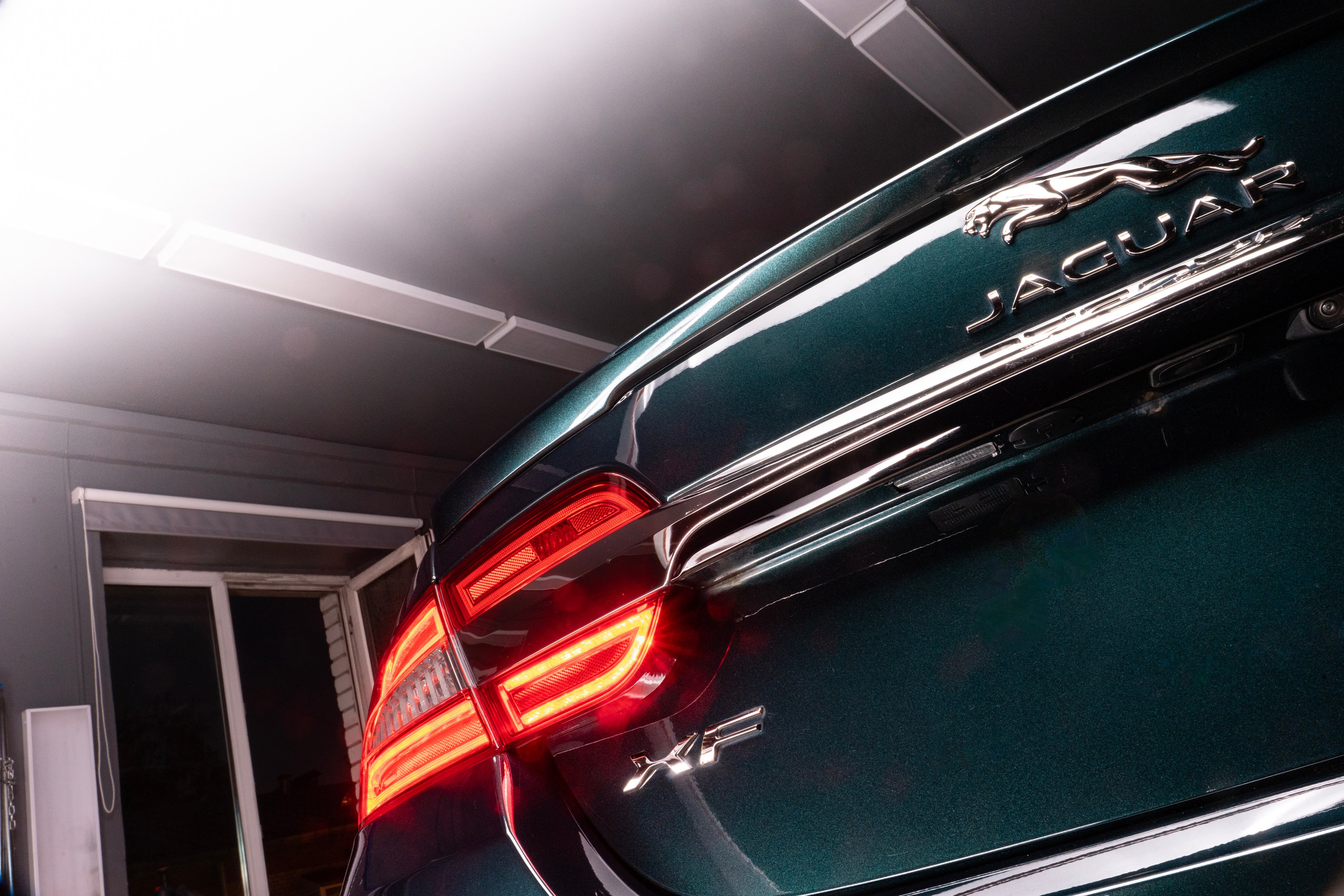 JAGUAR XJ IV. Автомобильный фотограф в Санкт Петербурге. Евгений Коновалов