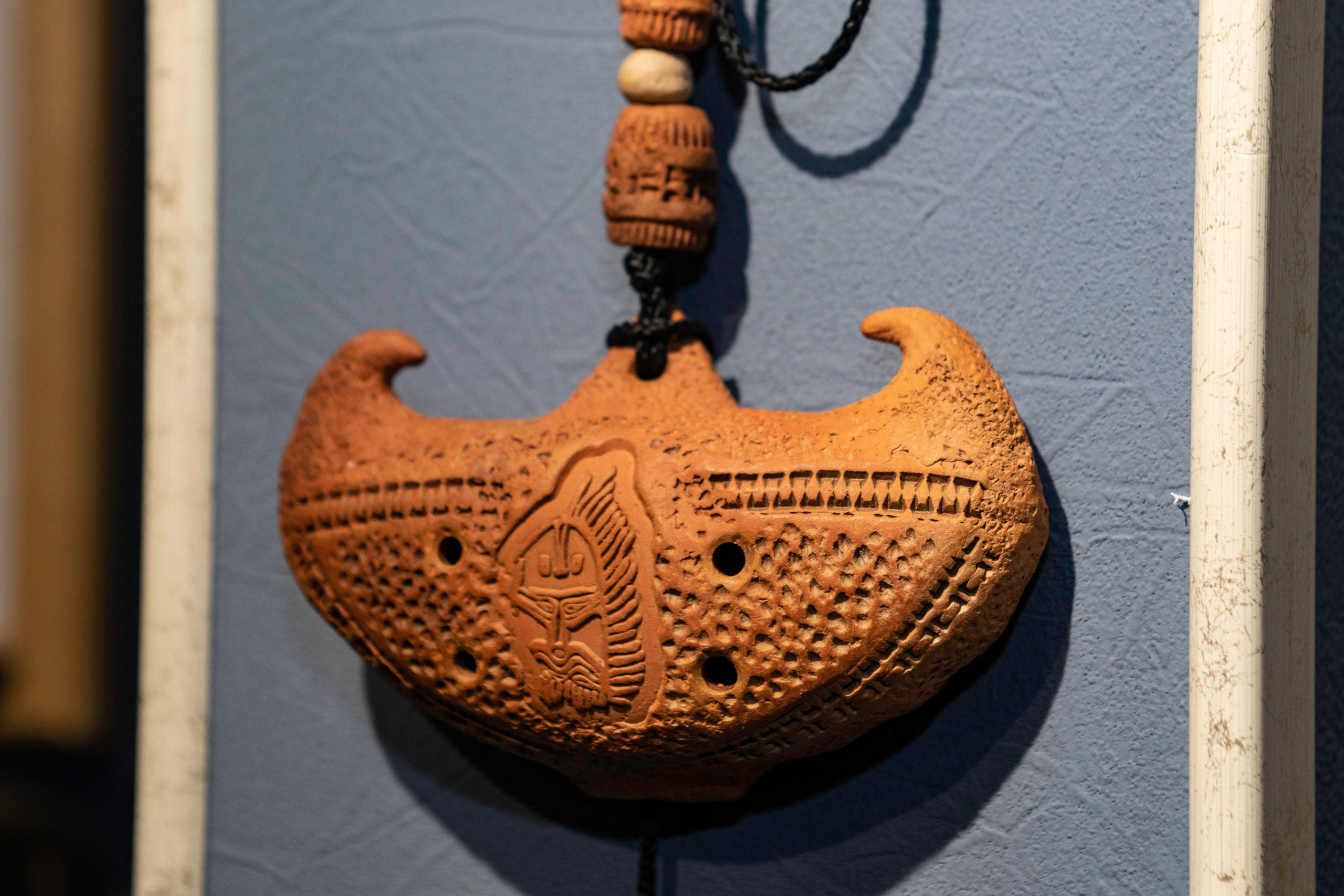 Антон Курдюмов фотограф в Хабаровске Рина Курдюмова фото27 foto27 Антон Дорофеев репортажный репортаж документалист Тони и Рина фотосоздатели выставка петроглифы связь времен галерея лист Хабаровск