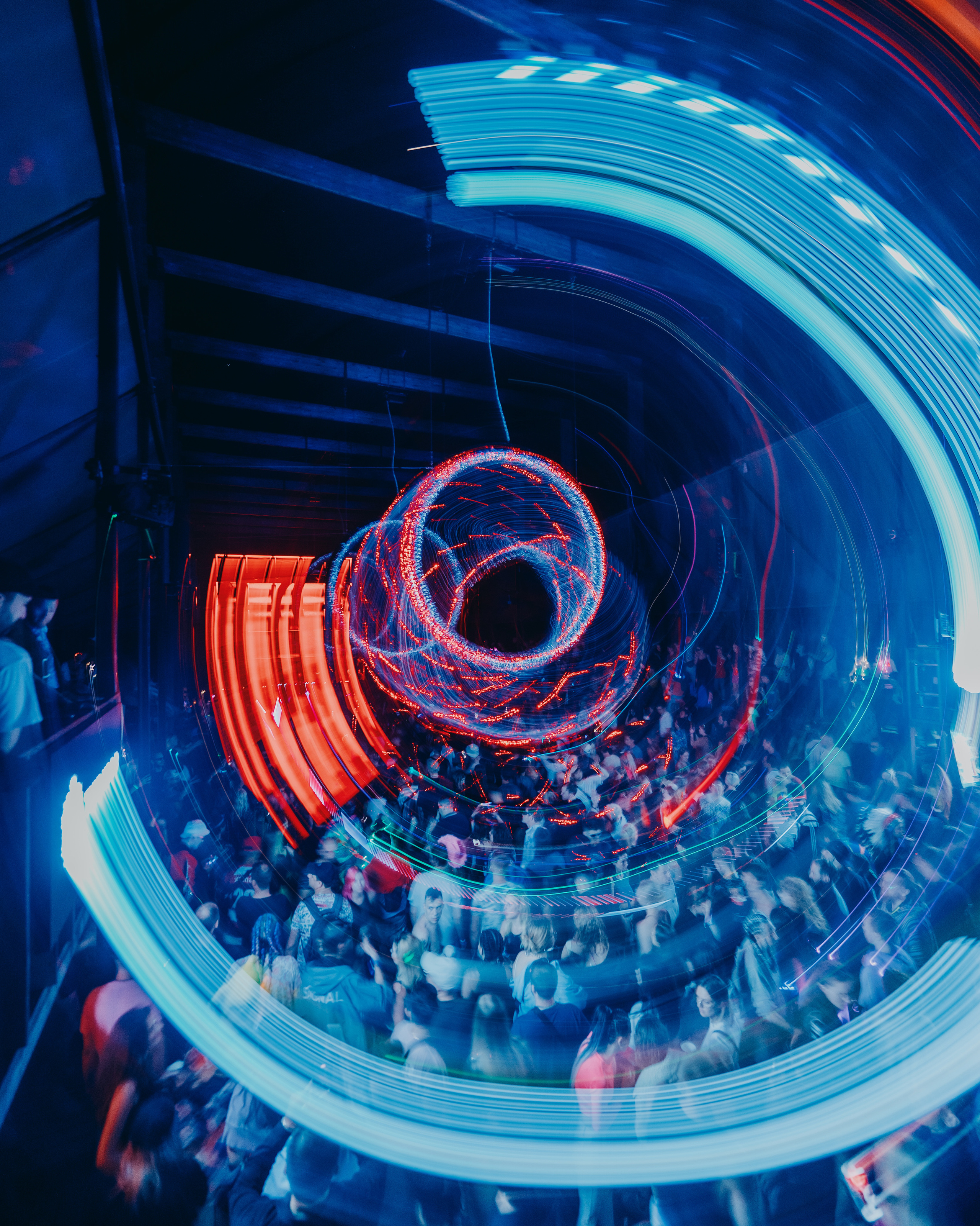 HYPERDRIVE, SILA SVETA. @tomrus: Рустам Шагиморданов — фотограф