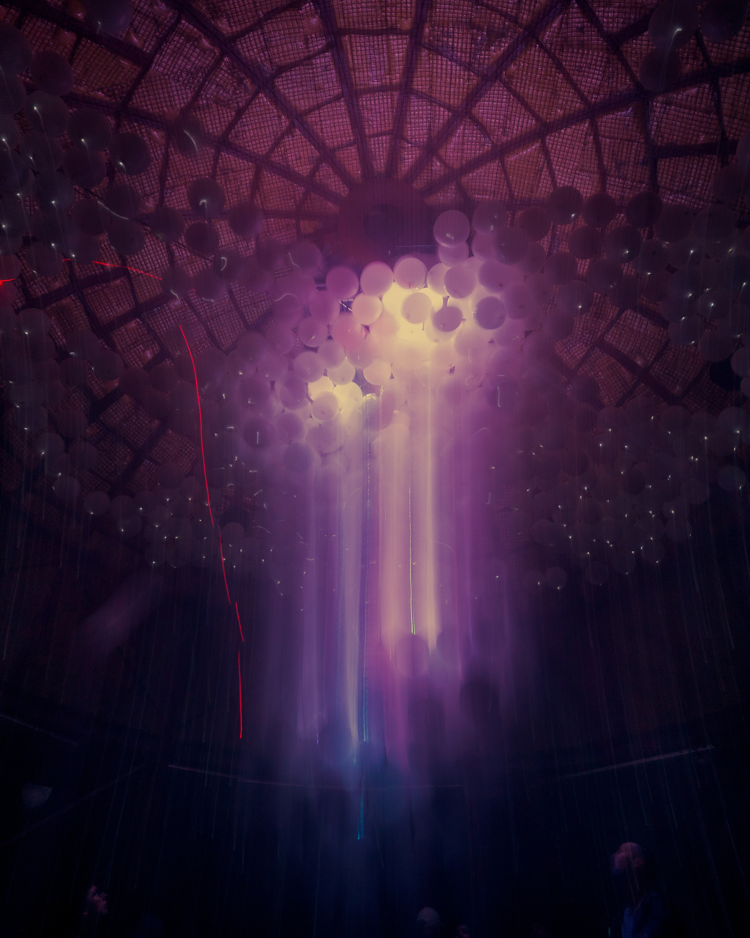 NEWTON, SILA SVETA. @tomrus: Рустам Шагиморданов — фотограф