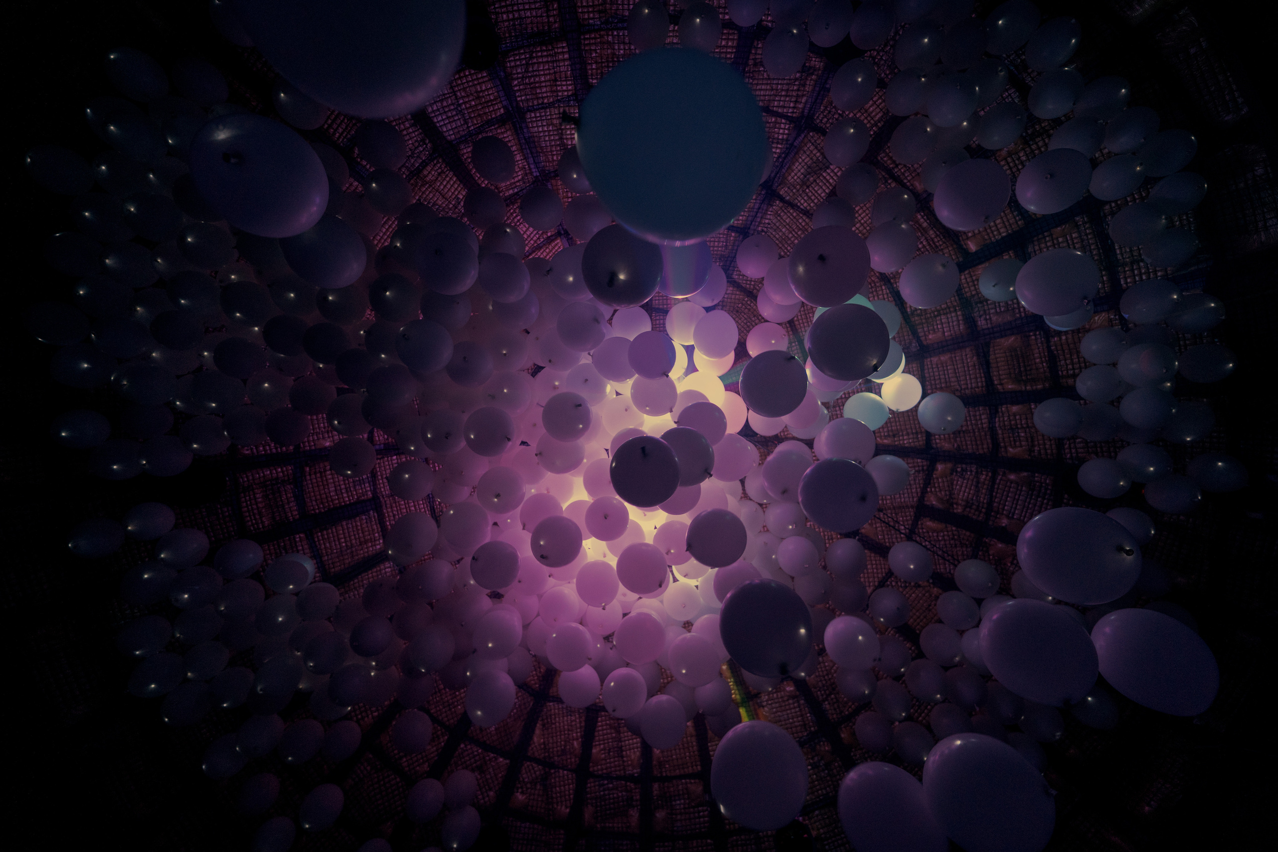 NEWTON, SILA SVETA. @tomrus: Рустам Шагиморданов — фотограф