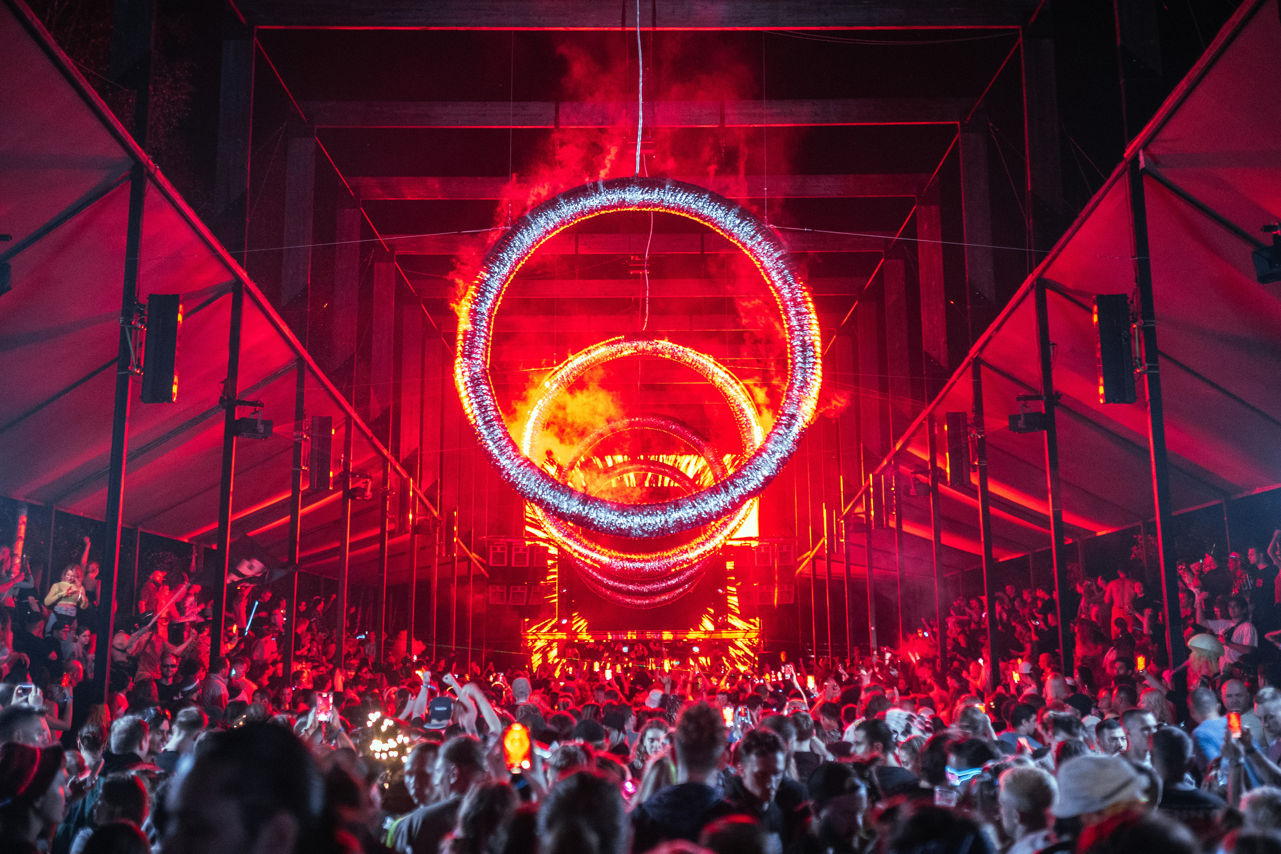 HYPERDRIVE, SILA SVETA. @tomrus: Рустам Шагиморданов — фотограф