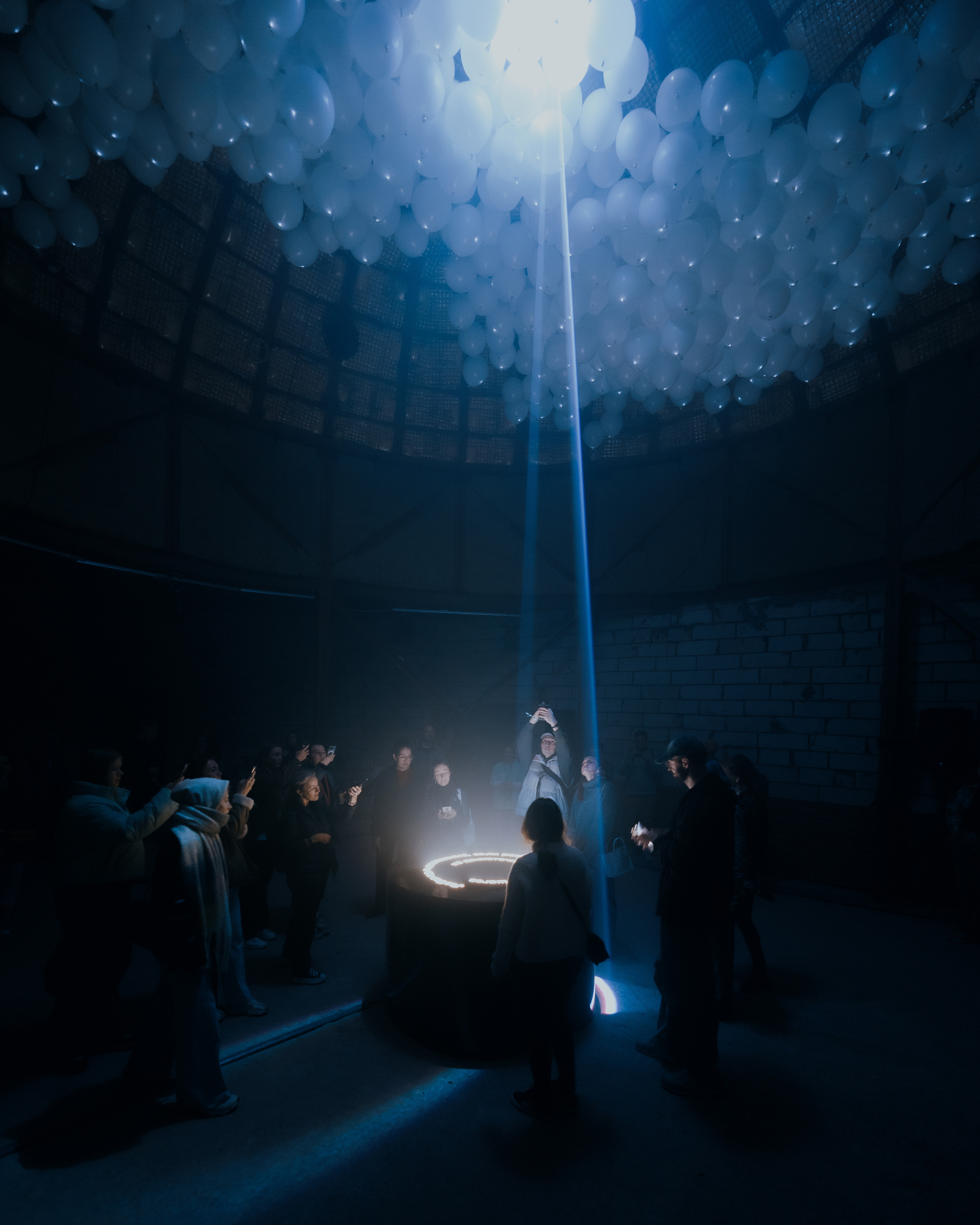 NEWTON, SILA SVETA. @tomrus: Рустам Шагиморданов — фотограф