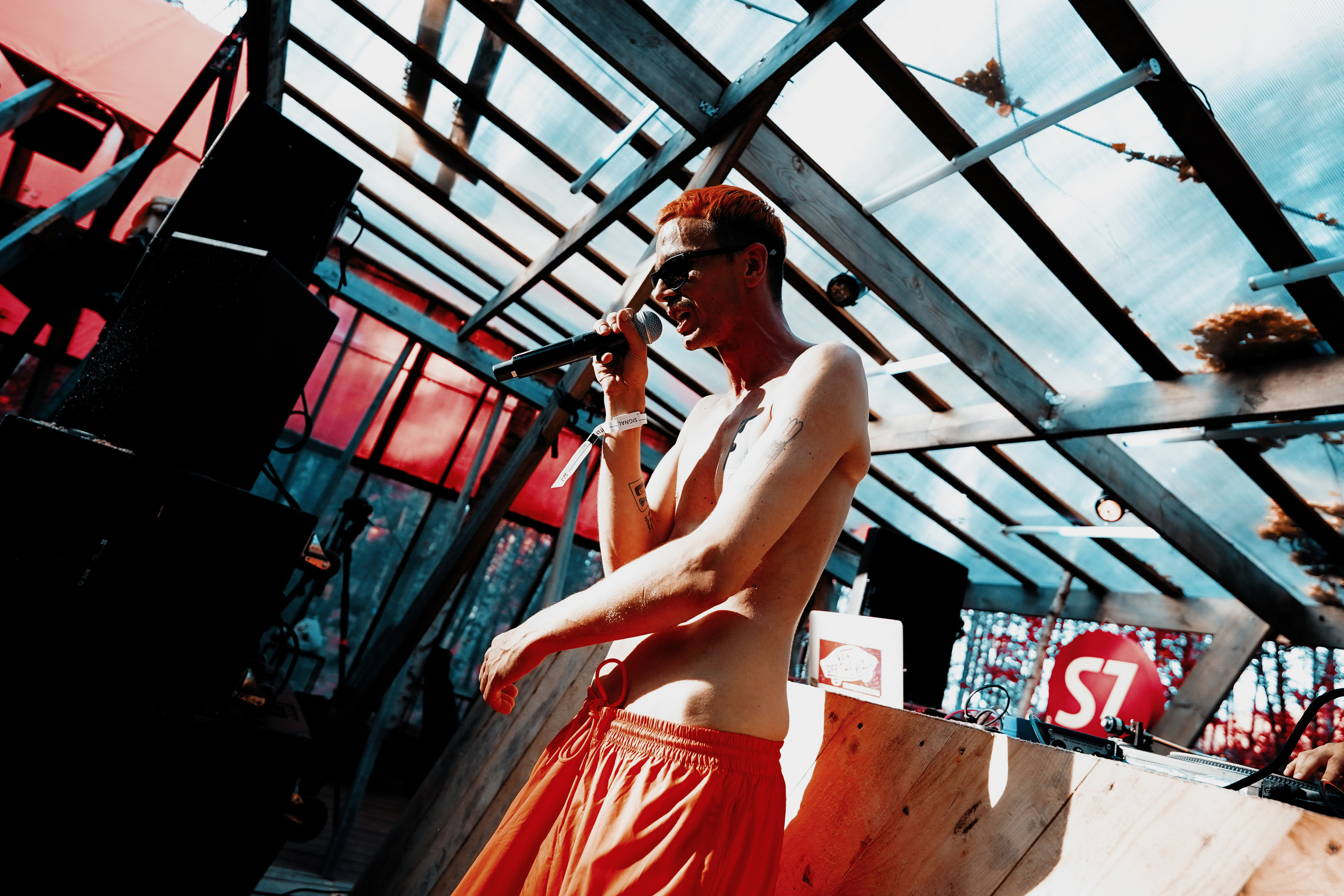 Signal 2023. @tomrus: Рустам Шагиморданов — фотограф