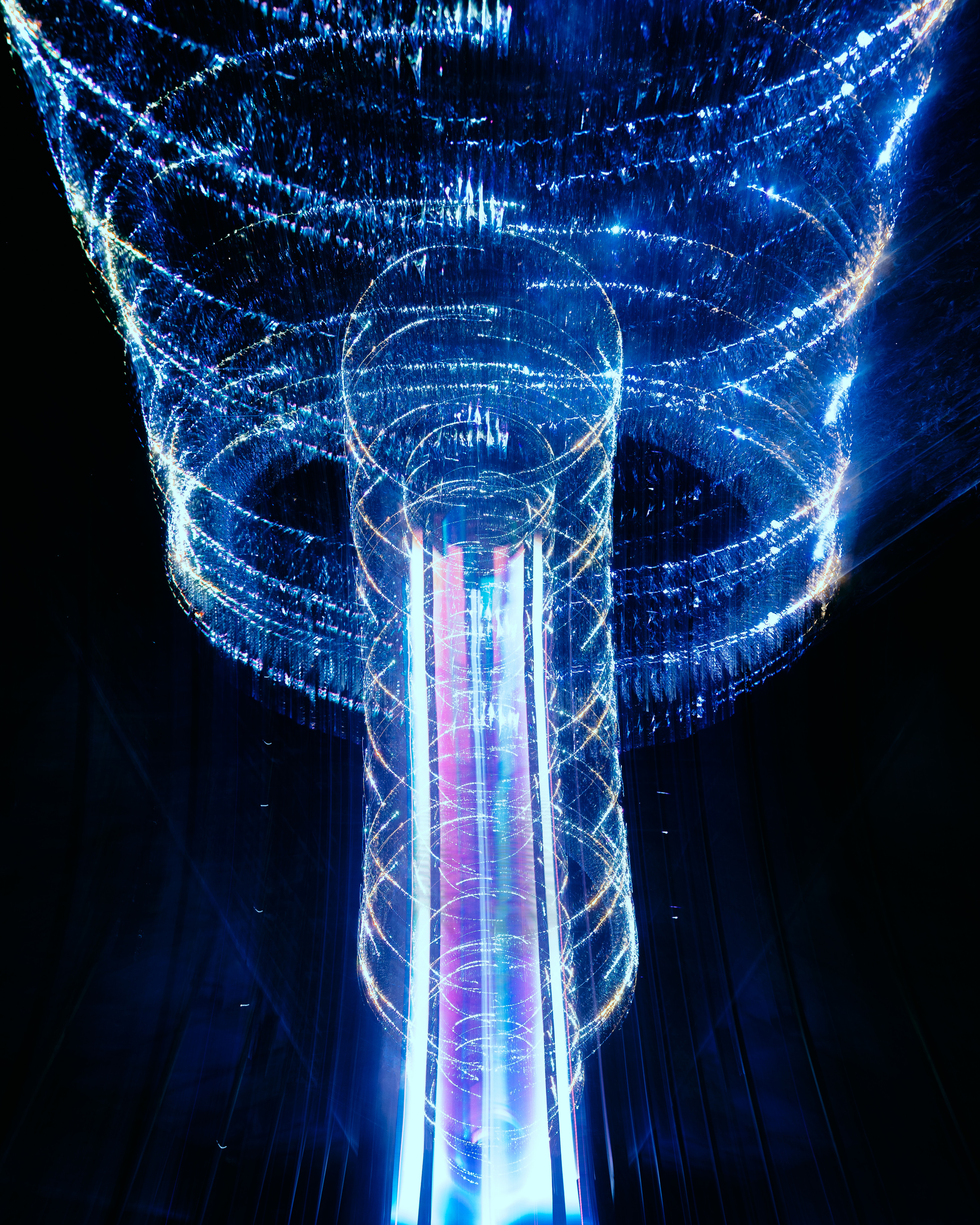 HYPERDRIVE, SILA SVETA. @tomrus: Рустам Шагиморданов — фотограф