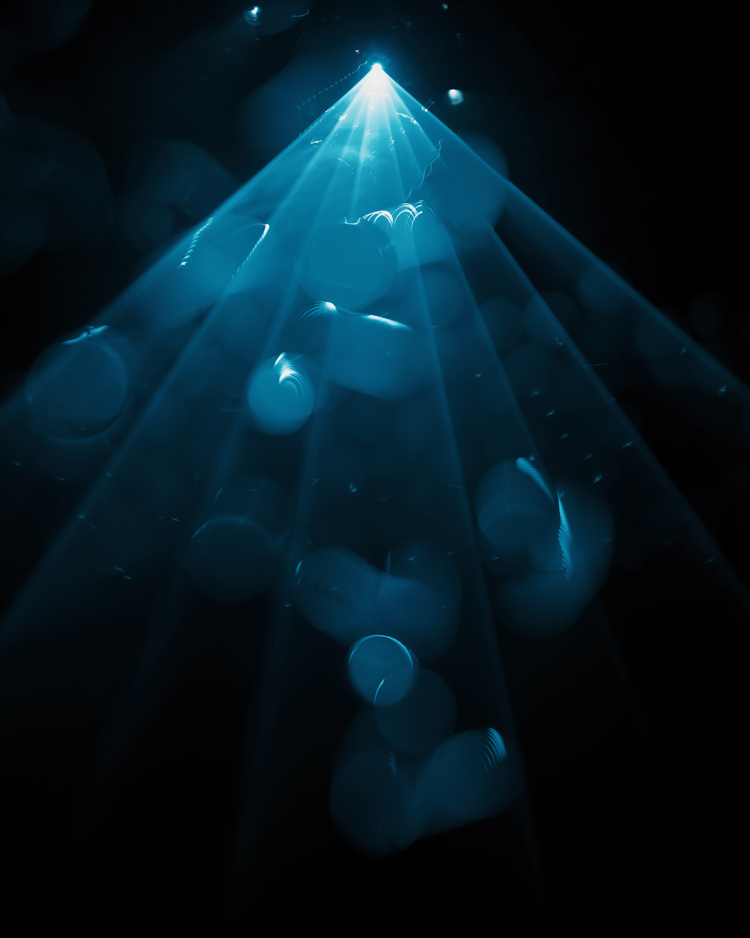 NEWTON, SILA SVETA. @tomrus: Рустам Шагиморданов — фотограф