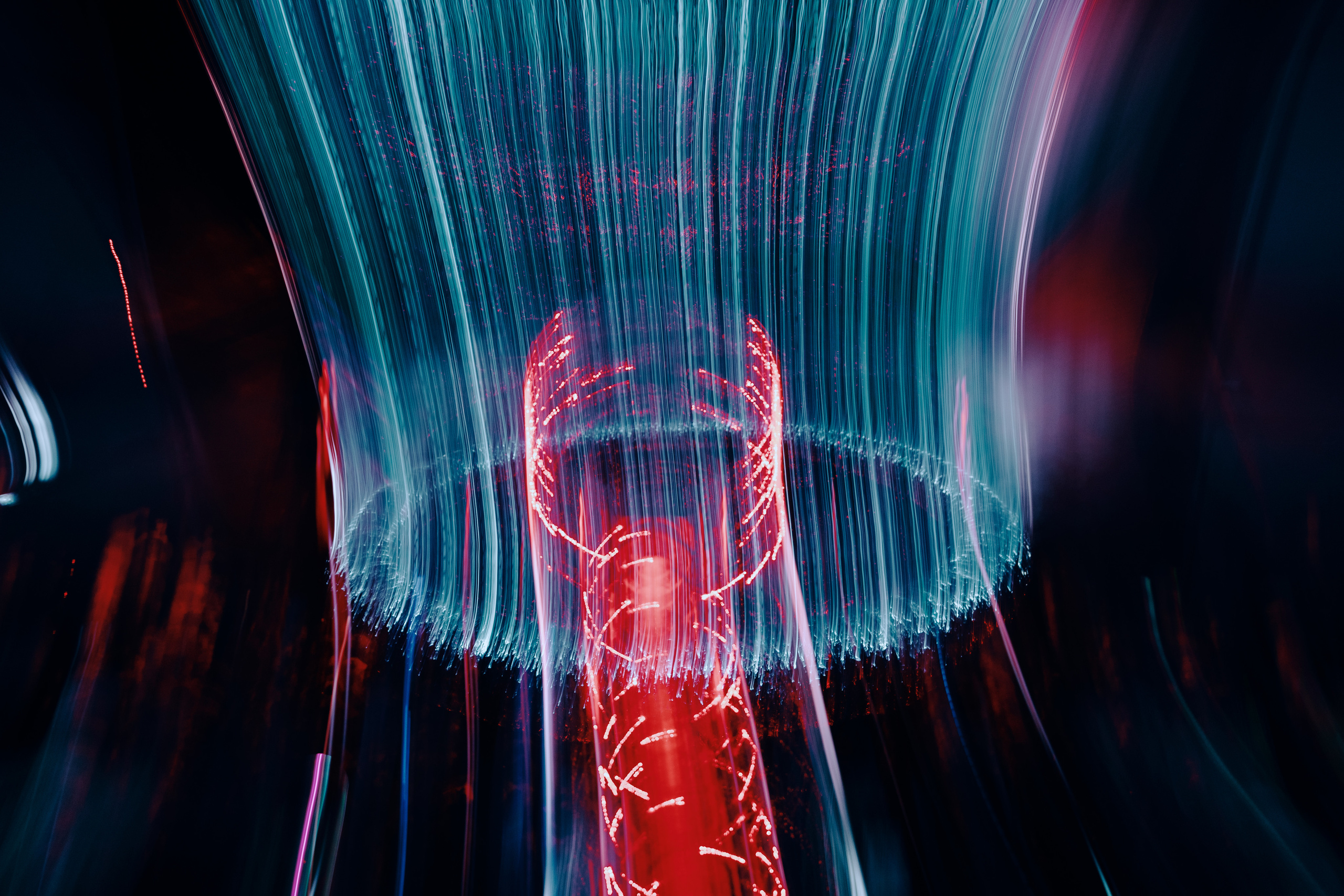 HYPERDRIVE, SILA SVETA. @tomrus: Рустам Шагиморданов — фотограф