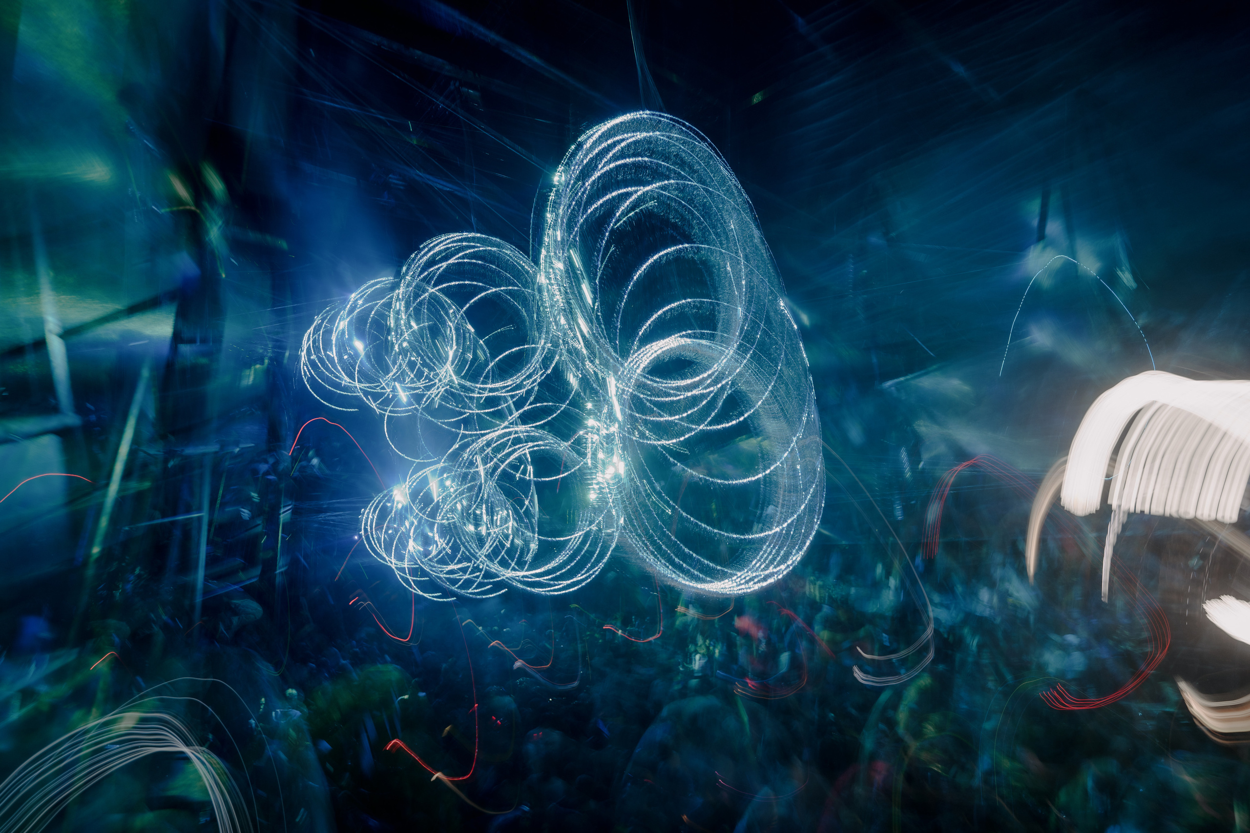 HYPERDRIVE, SILA SVETA. @tomrus: Рустам Шагиморданов — фотограф