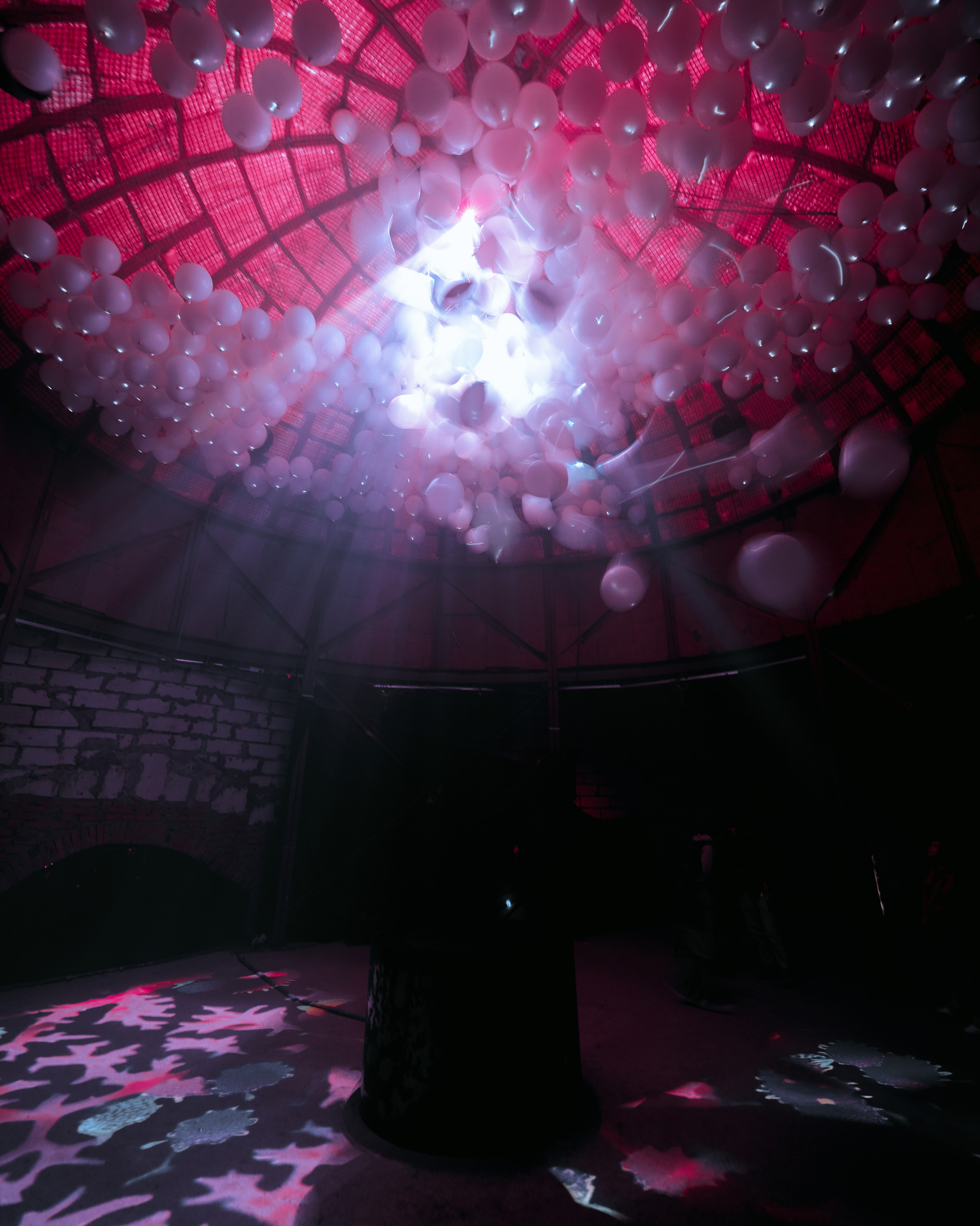 NEWTON, SILA SVETA. @tomrus: Рустам Шагиморданов — фотограф