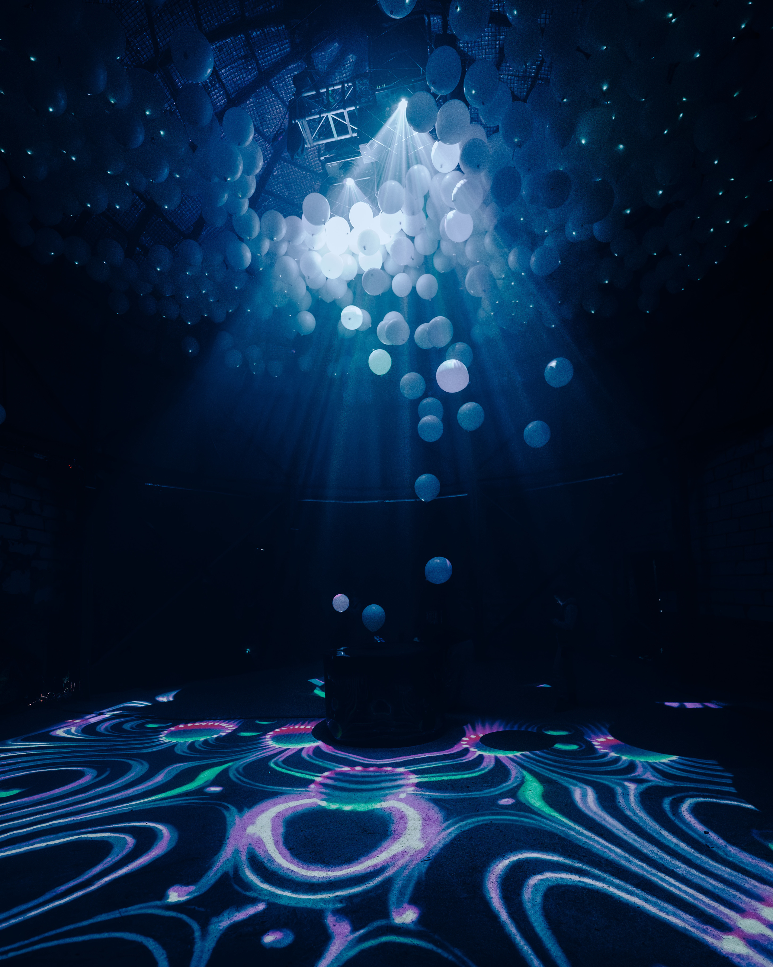 NEWTON, SILA SVETA. @tomrus: Рустам Шагиморданов — фотограф