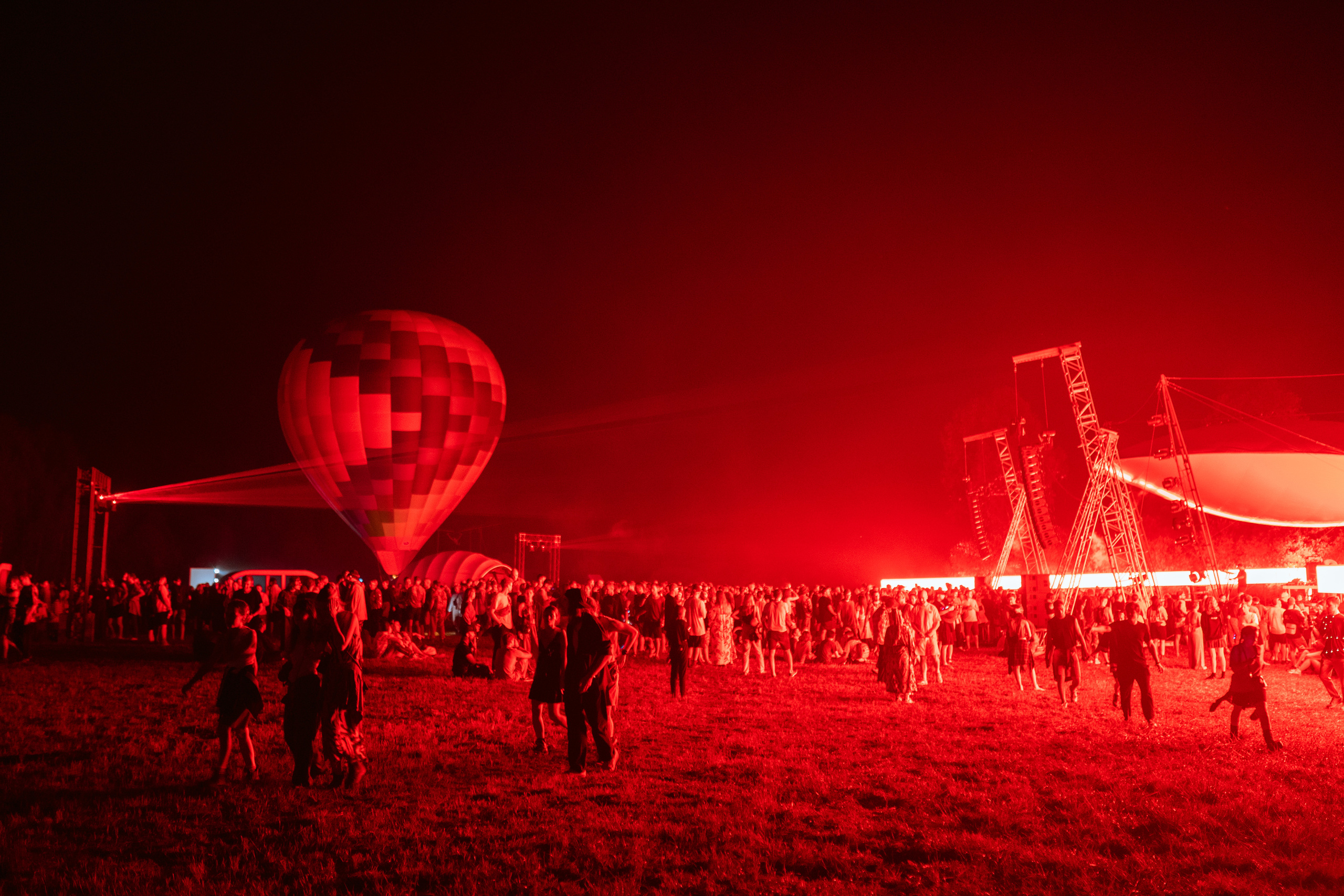 Signal 2023. @tomrus: Рустам Шагиморданов — фотограф