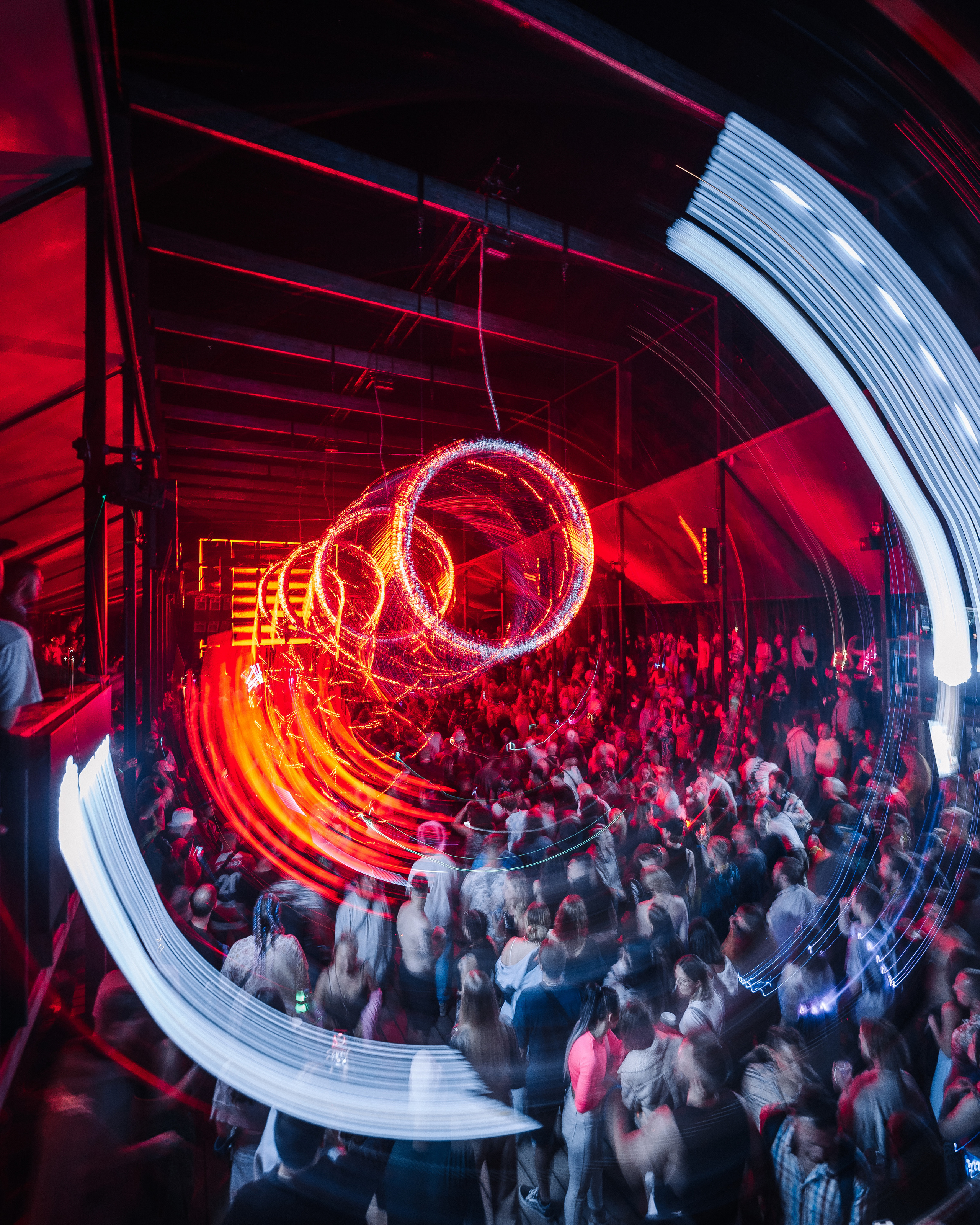 HYPERDRIVE, SILA SVETA. @tomrus: Рустам Шагиморданов — фотограф