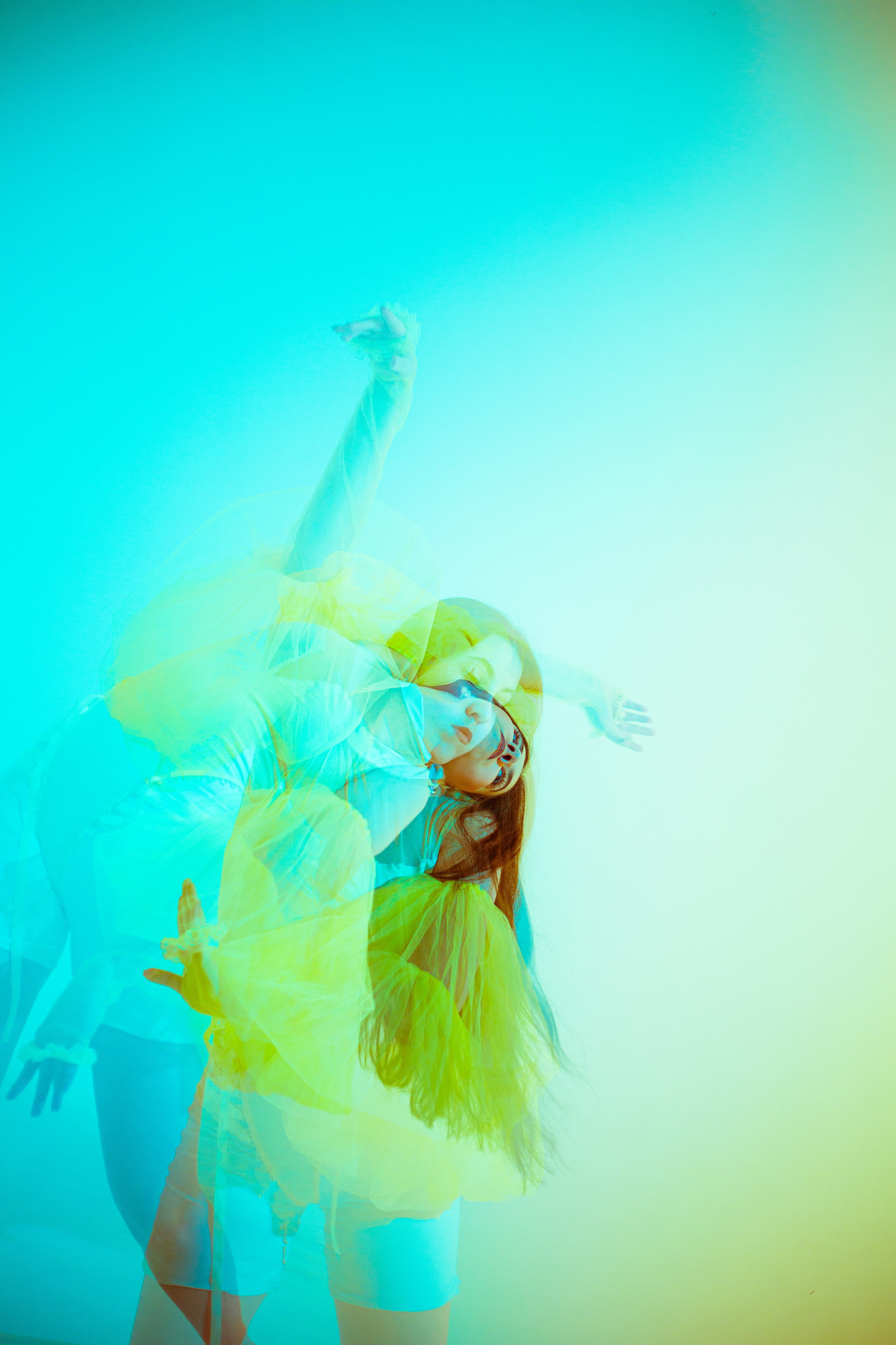 Магия танца: Солнце и Вода. Арт-фотограф Крис Л. в Тобольске: портрет, семейные, свадьбы