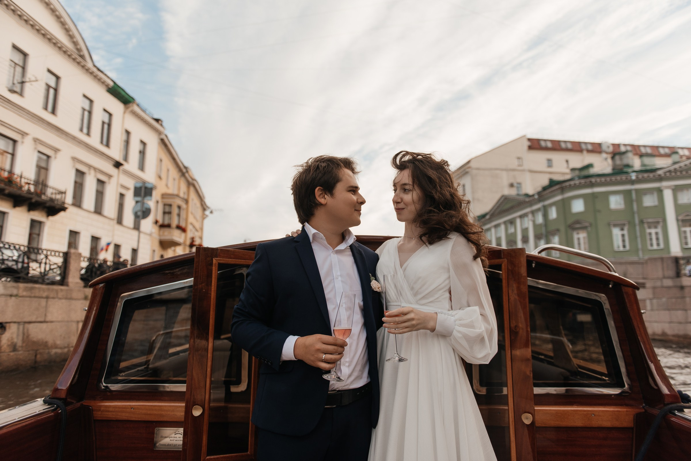 свадебная фотосессия на&nbsp;катере Venezia Nord
