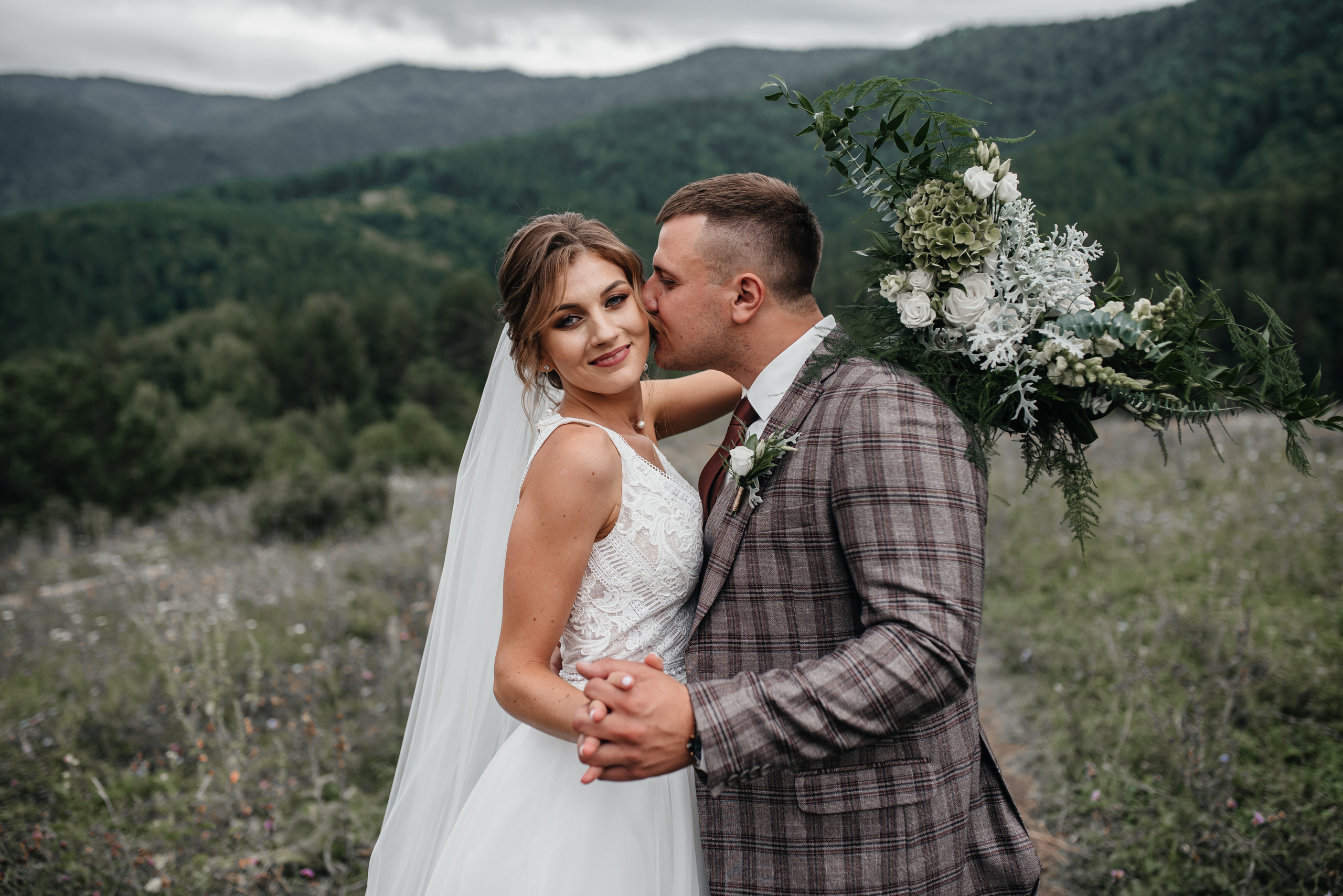 Антон и Кристина. Свадебная  съемка на Алтае