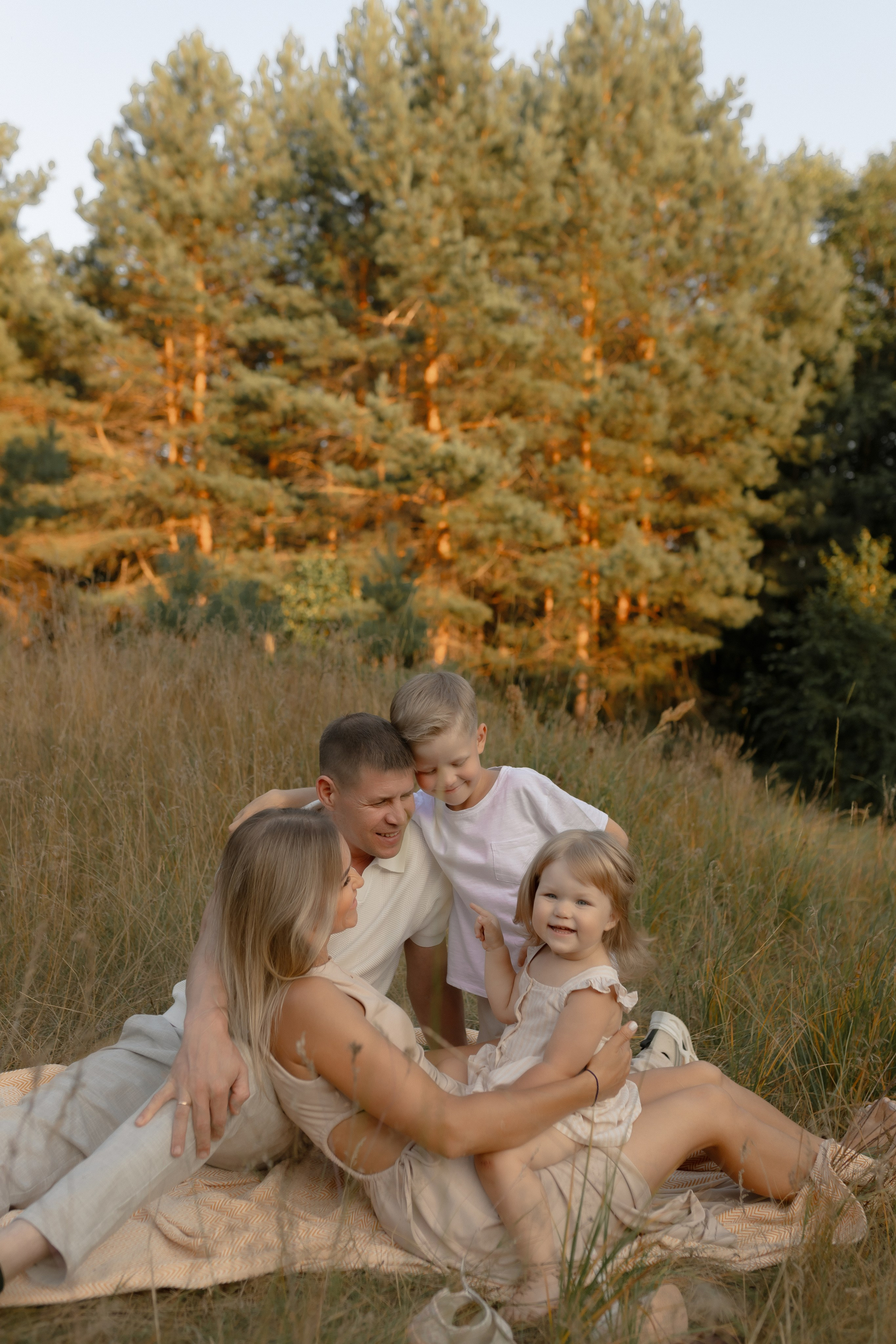 Алексей, Мария, Ваня и Варя. Фотограф Татьяна Семенова