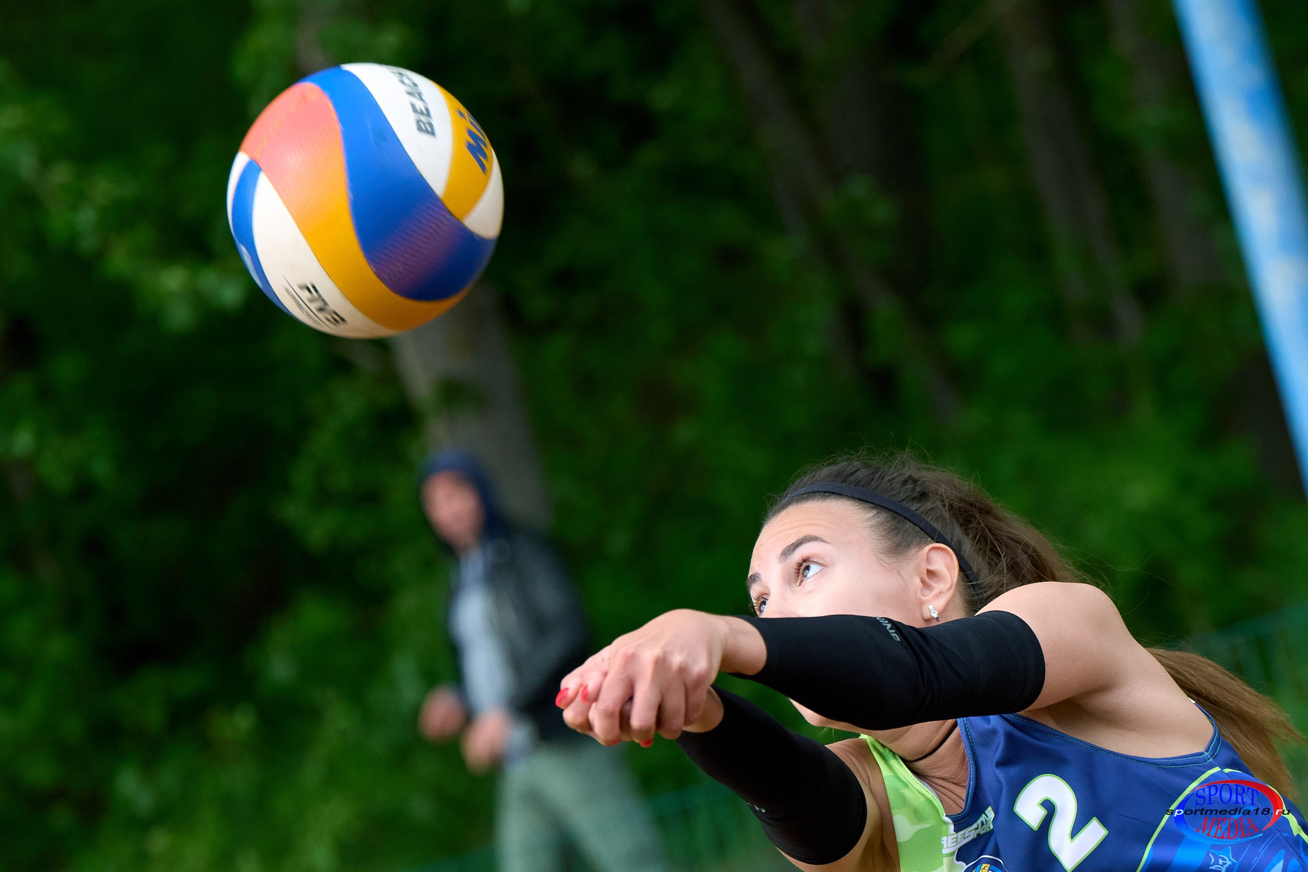 Пляжный волейбол. ПРИВОЛЖСКАЯ ЛИГА MIXT Ижевск 18.05.2025. Спортивный репортажный фотограф в Ижевске Сергей Мерзляков