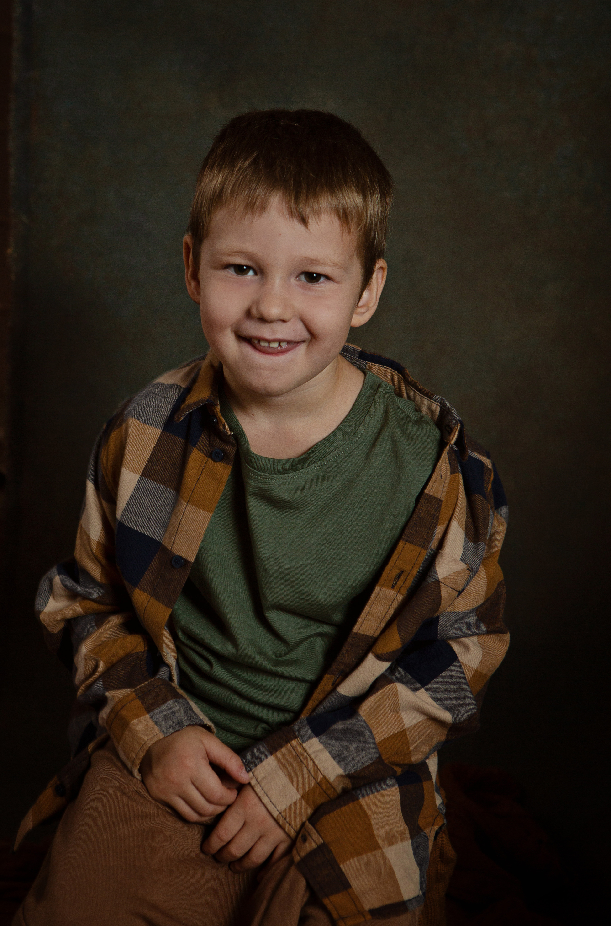 Студийные портреты. Фотограф / Мастерская фотографии МетоD