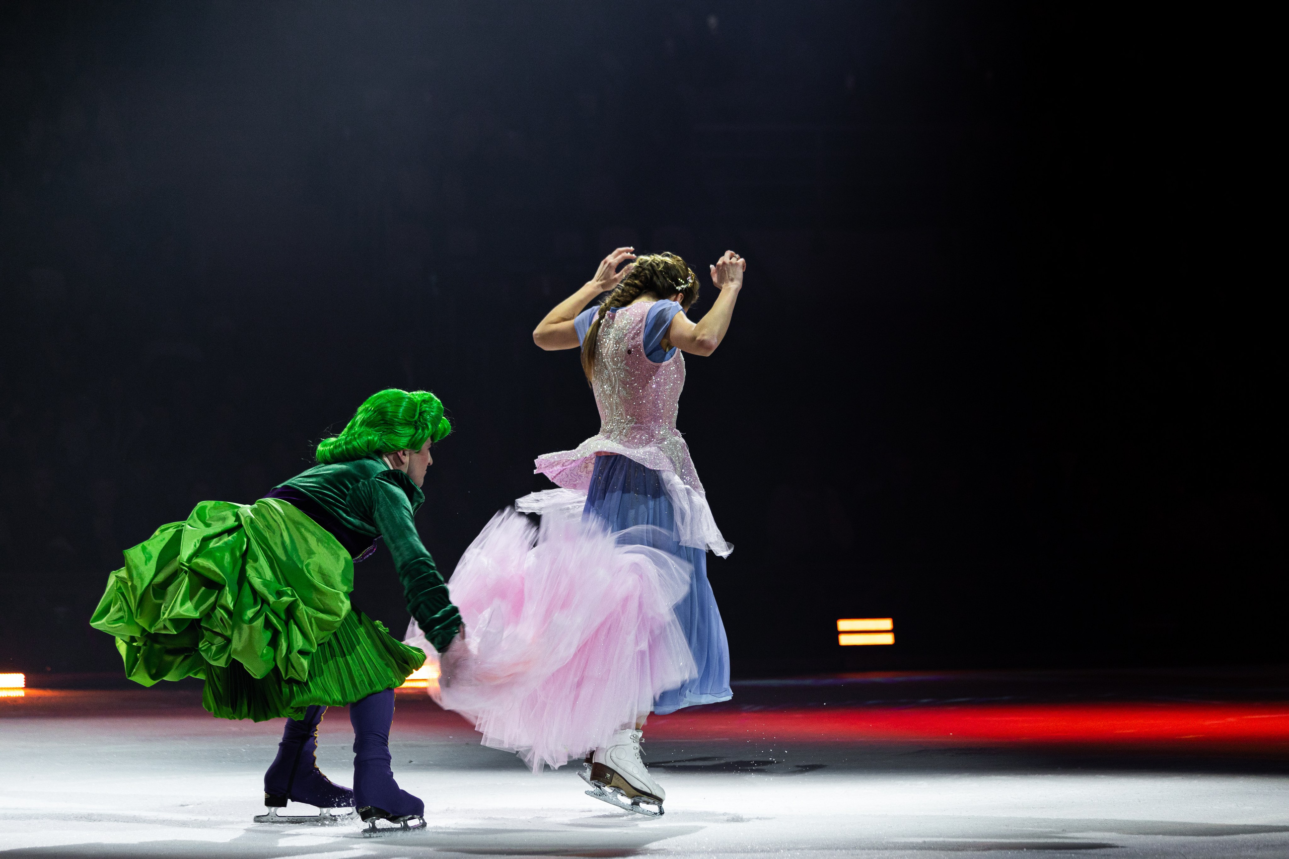 Ледовое шоу Татьяны Навки — «Золушка». Спортивный фотограф — Никита