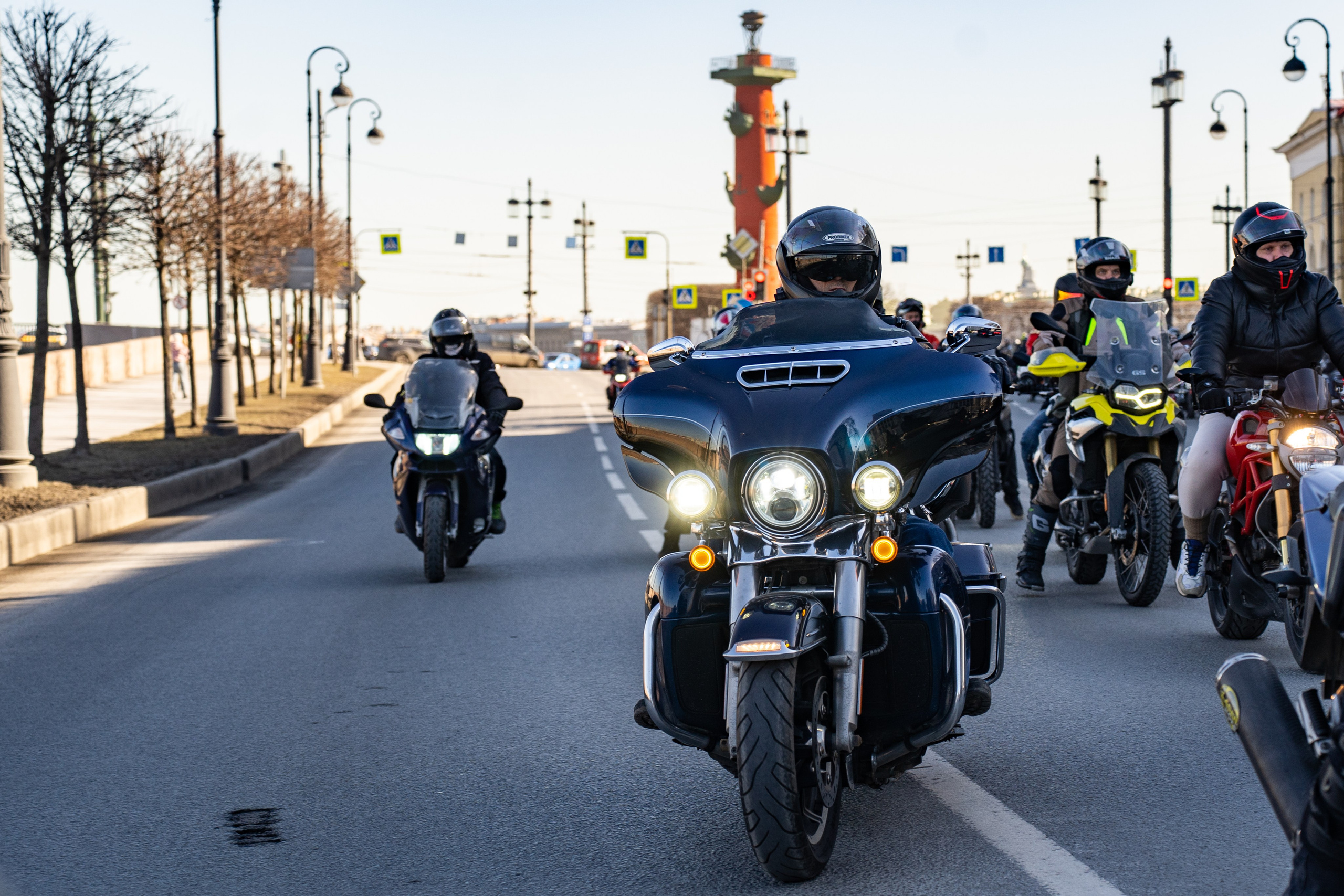 Весенний прохват мотоклуба Normans Riders MC. Концертный и репортажный фотограф в Санкт-Петербурге Слава Пахомов