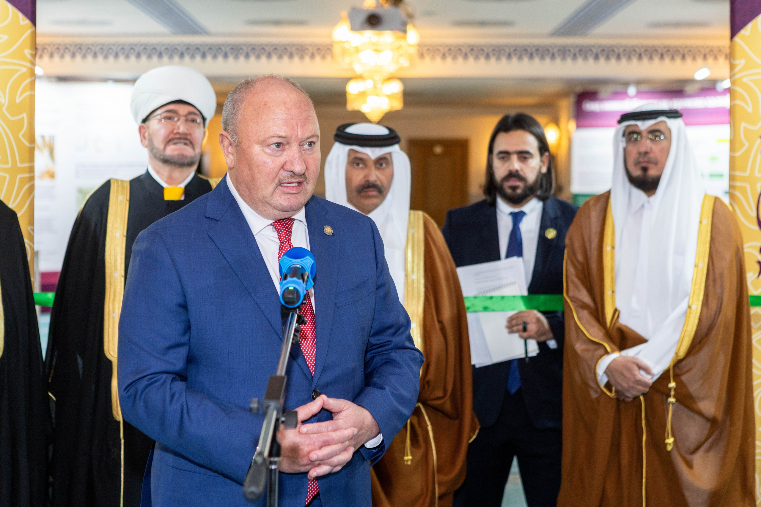 Открытие выставки Мир Корана. Рекламный, предметный, репортажный, семейный фотограф и художник в Москве