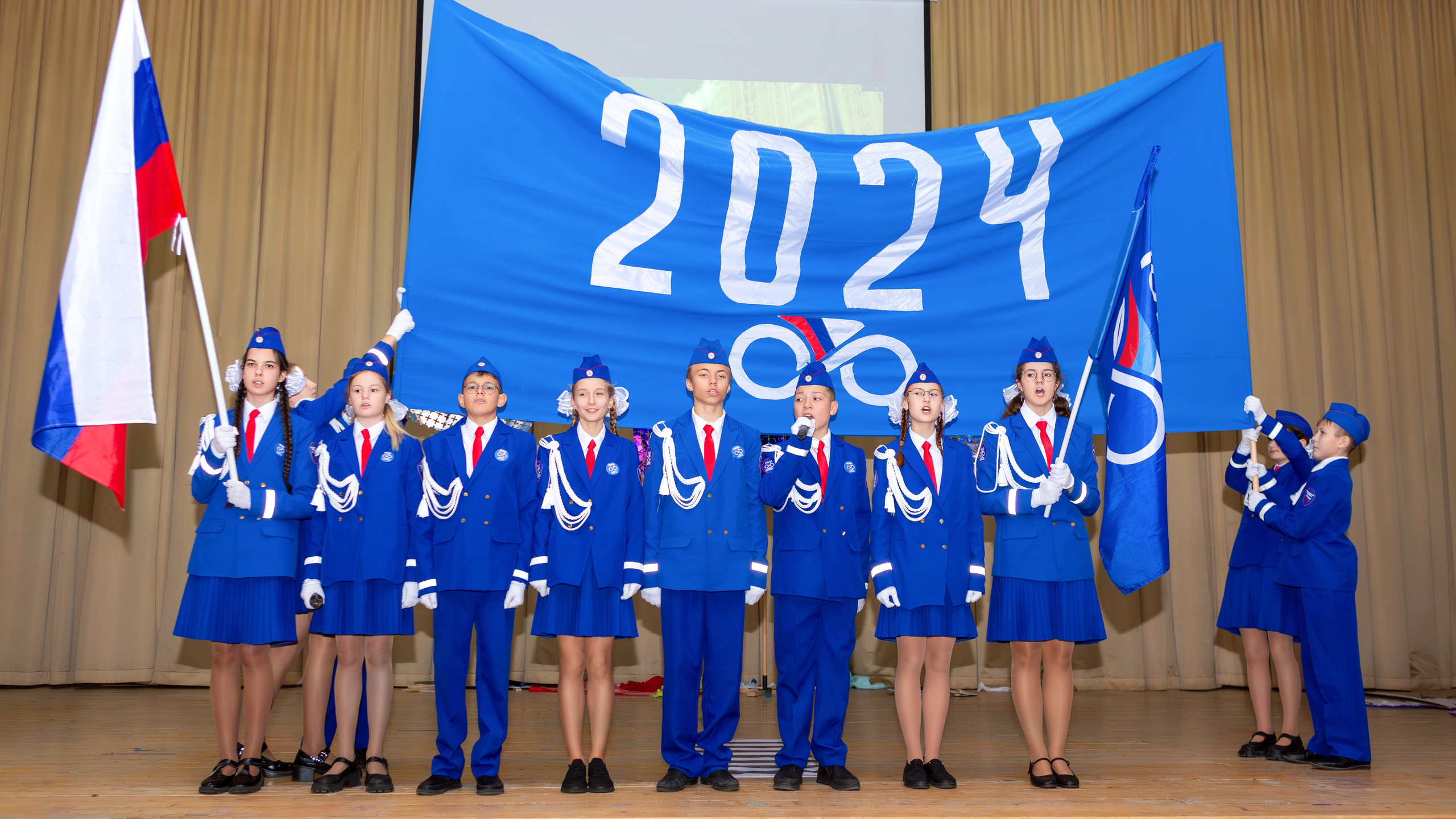 Подготовка к конкурсу отряда ЮИД Гимназия № 7 г. Подольск. Выпускные альбомы и школьный фотограф в Подольске, Троицке, Щербинке, Москве и Московской области