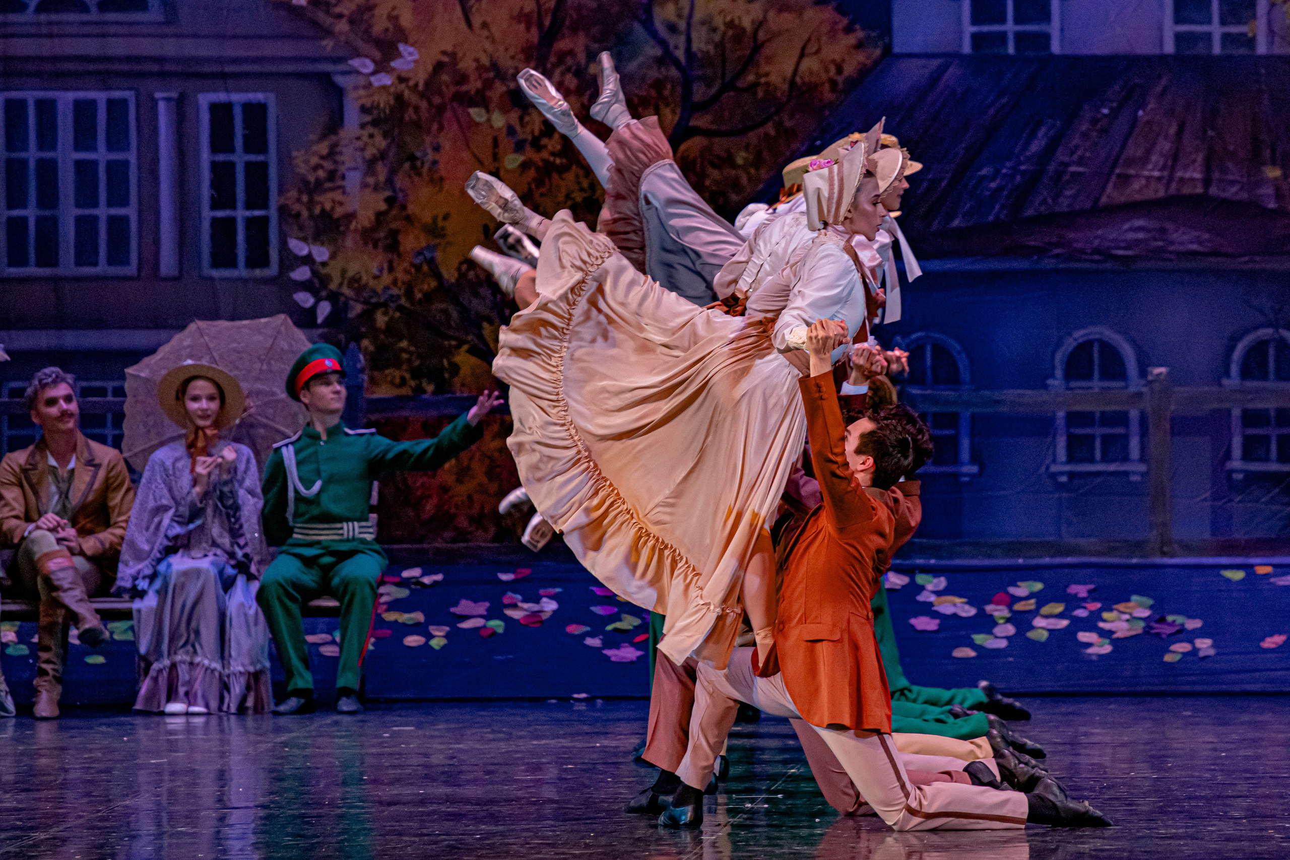 Анюта — спектакль — премьера на сцене Зимнего театра Марийского театра оперы и балета. Фотограф в Сочи Юрий Шептаев