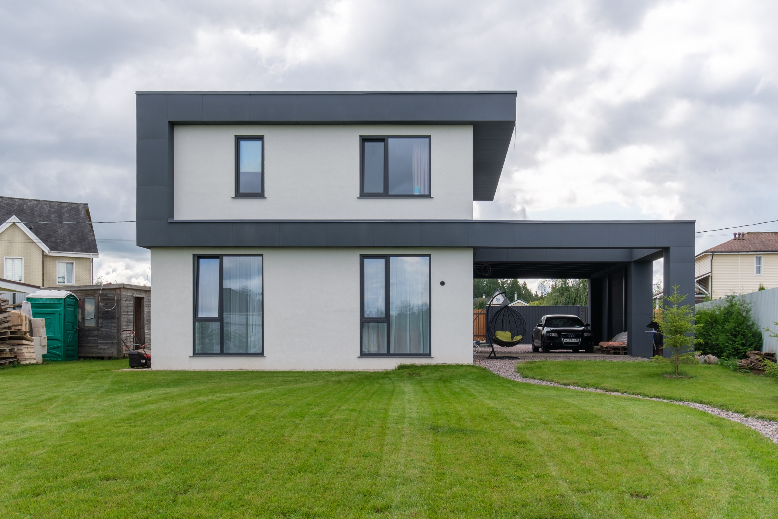 Двухэтажный дом, Вайя