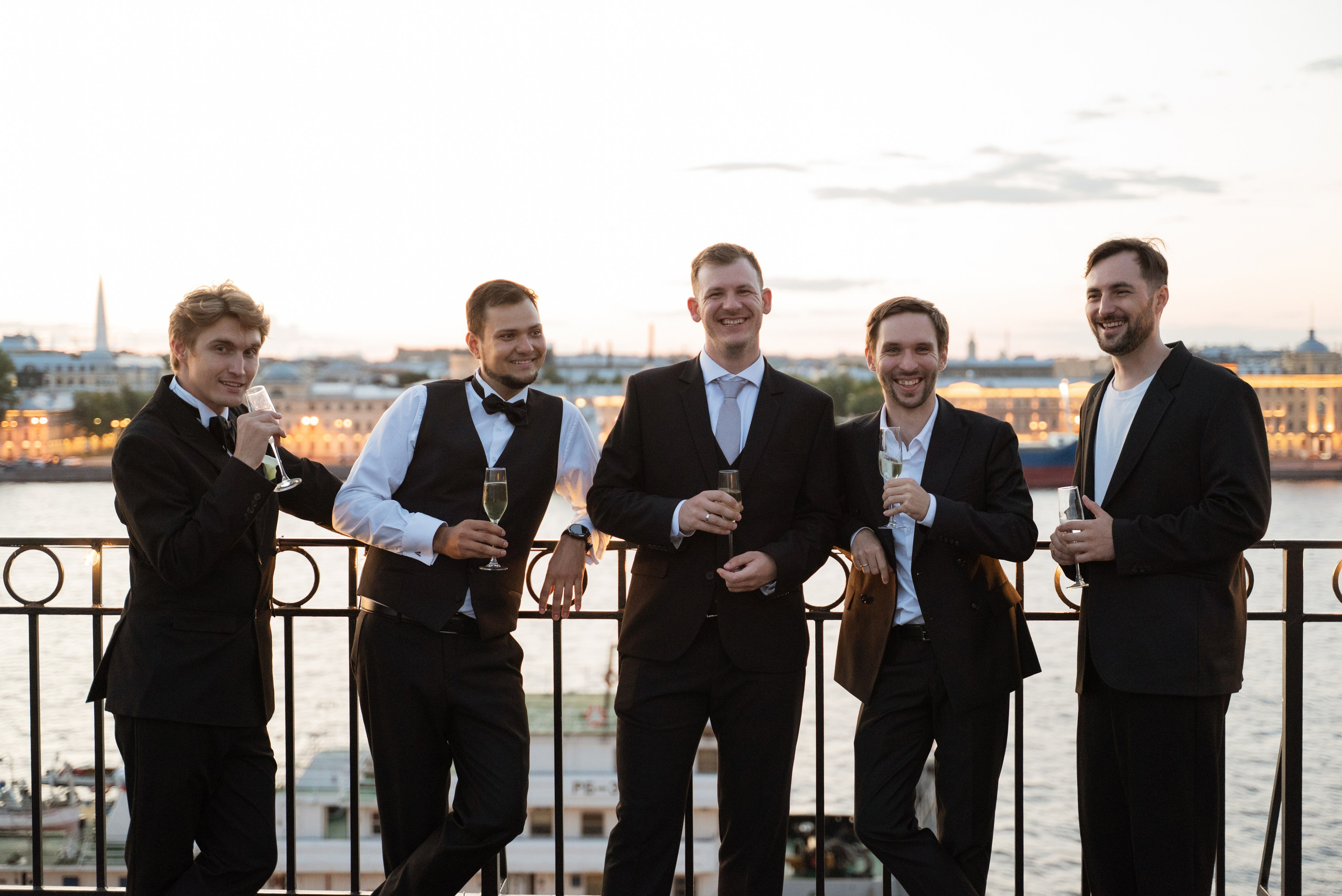 Павел и Анастасия|11.08.25. Свадебный фотограф в Санкт-Петербурге Владислава Тюльпина