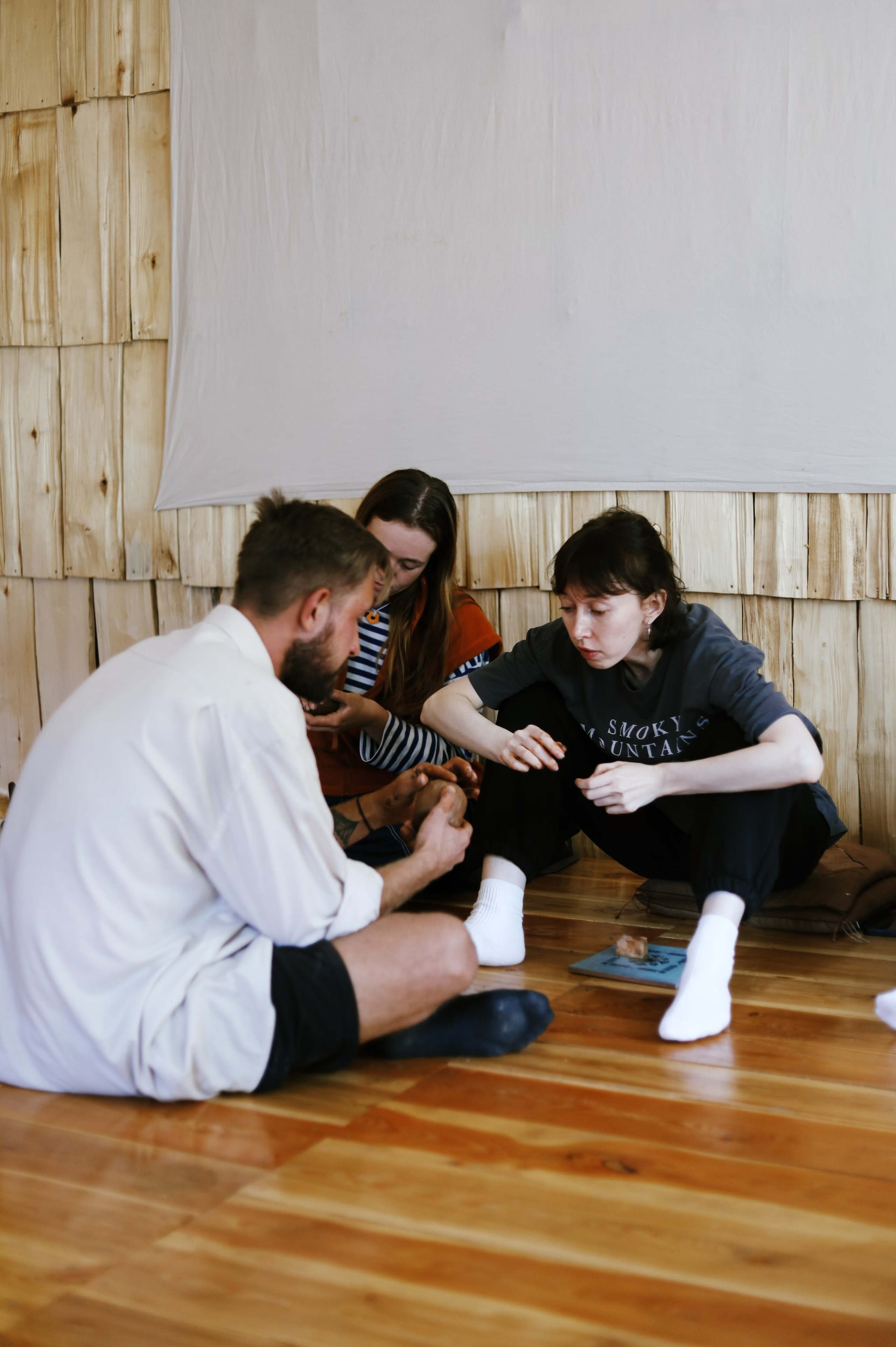 Лето 2024 / домики. 1642 — первый лагерь для взрослых на Байкале