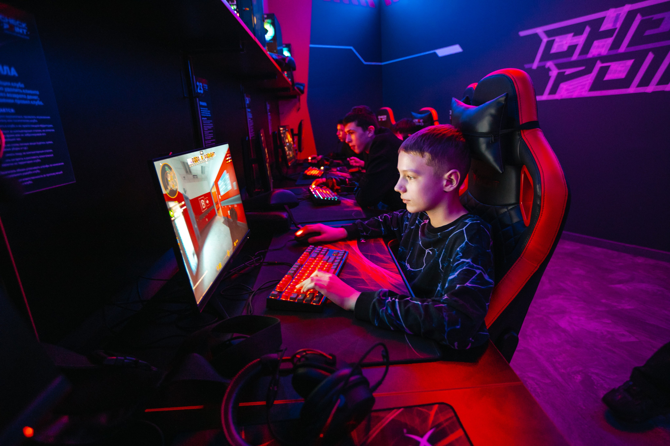 Открытие клуба Checkpoint 2. Роман Урумбаев фотограф Нижневартовск