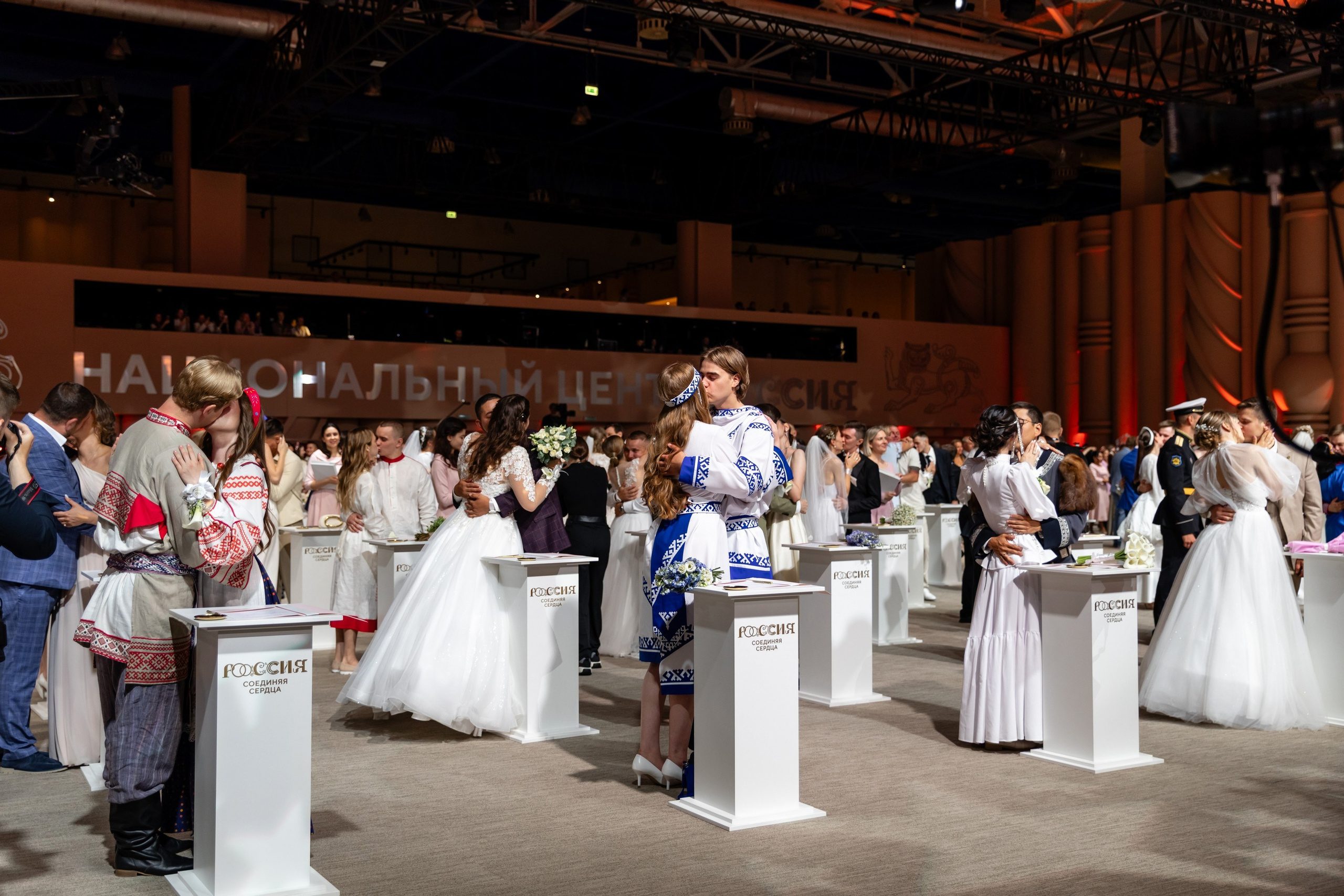 II Всероссийский свадебный фестиваль (ЯМАЛ). Татьяна Чернышова свадебный фотограф Москва